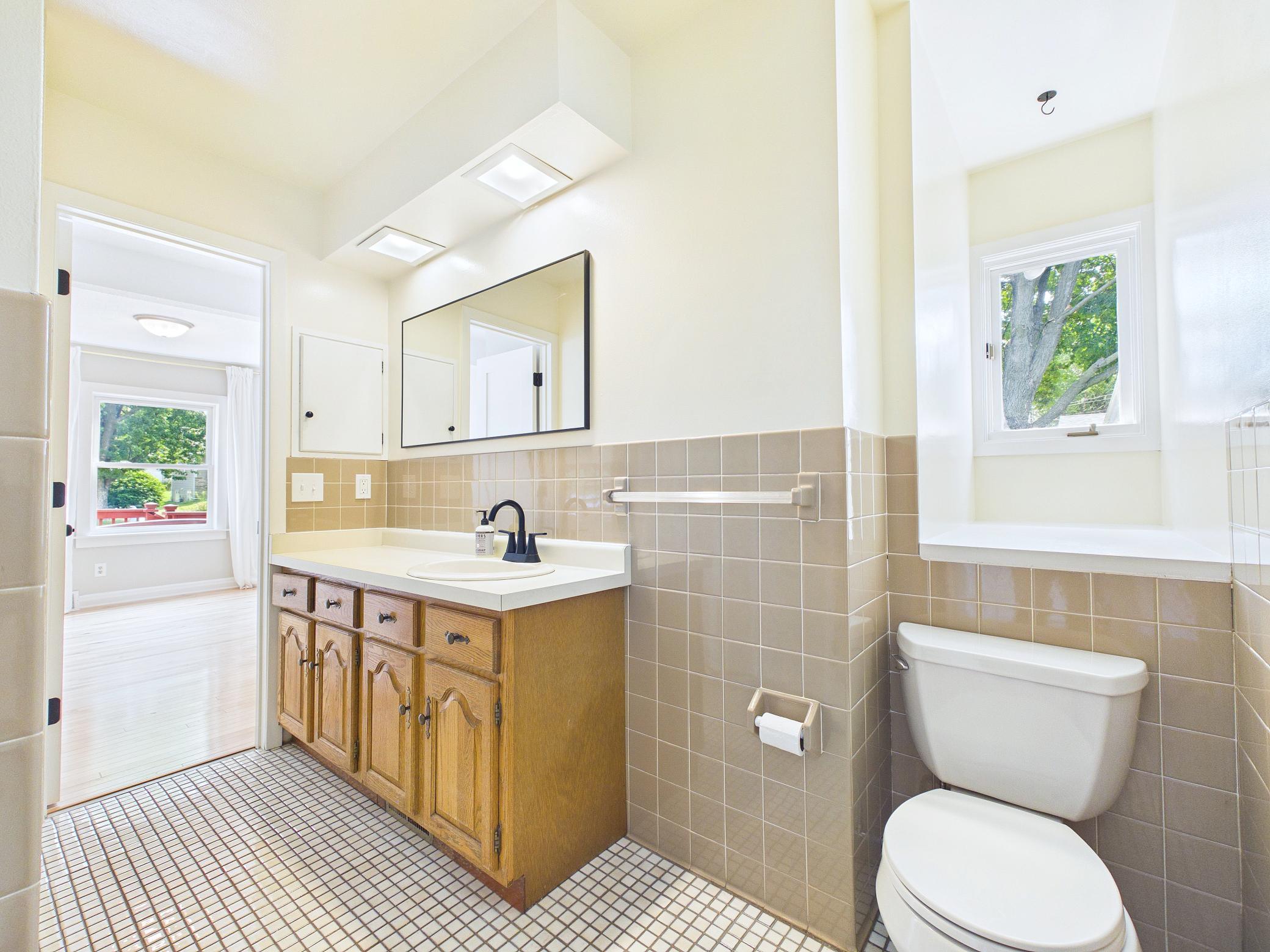 View of Residential at 1887 Malvern Street, Lauderdale MN 55113, Lauderdale (21 of 48) - Mike Wilen | Minnesota Team Real Estate