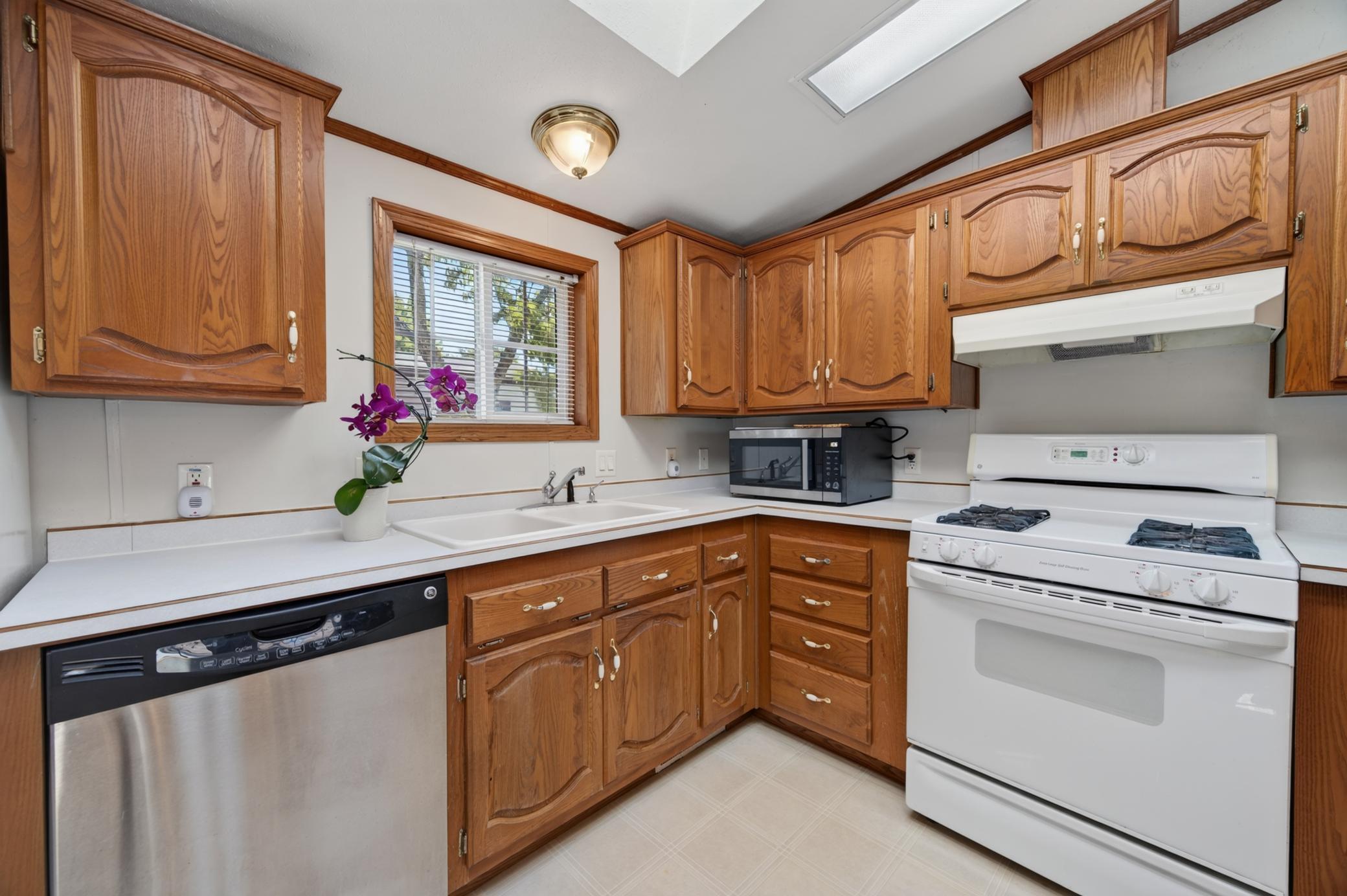 View of Residential at 2679 Ryan Drive, Maplewood MN 55119, Maplewood (10 of 28) - Mike Wilen | Minnesota Team Real Estate