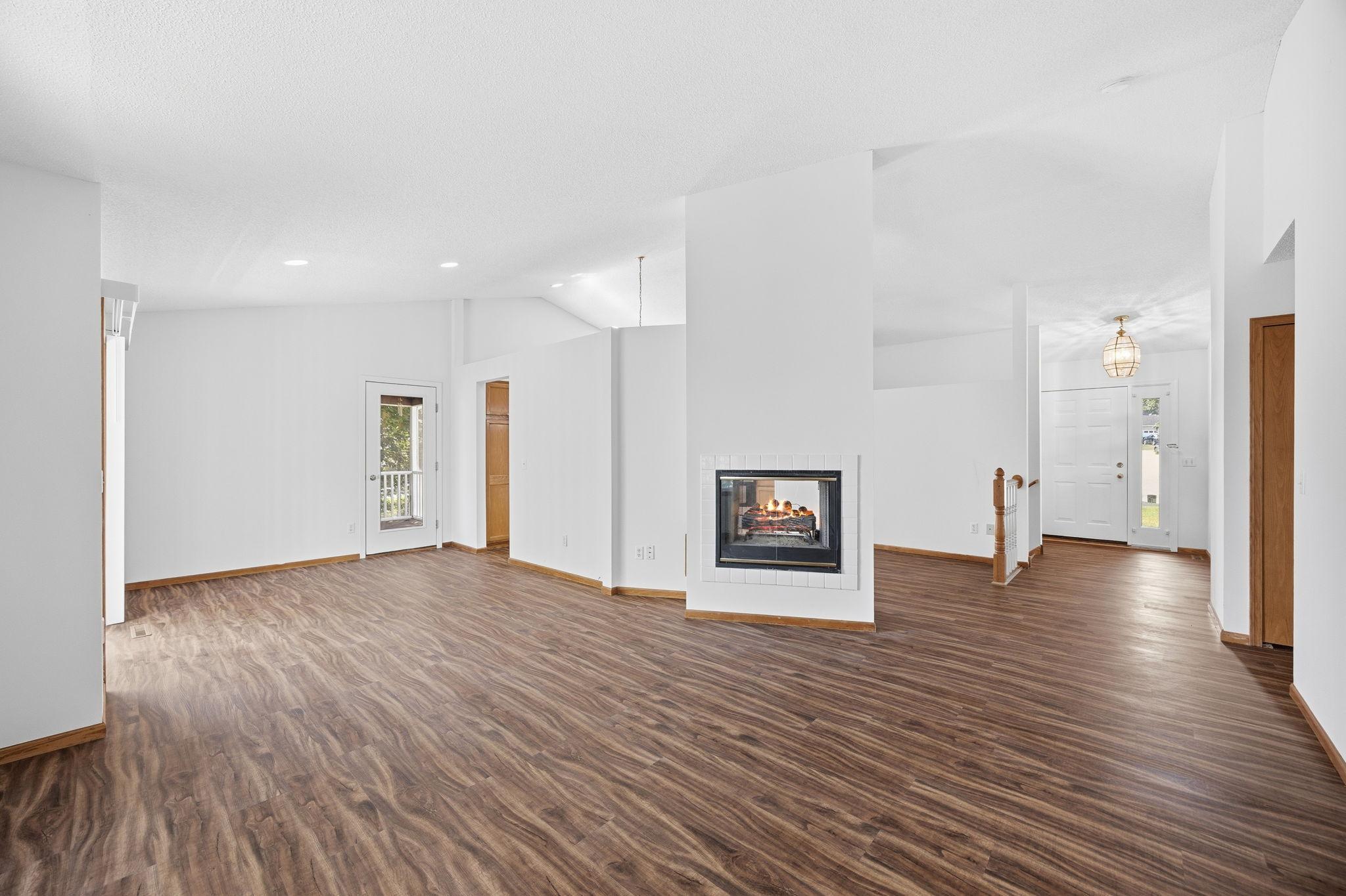 View of Residential at 16036 Goodview Court, Lakeville MN 55044, Lakeville (6 of 25) - Mike Wilen | Minnesota Team Real Estate