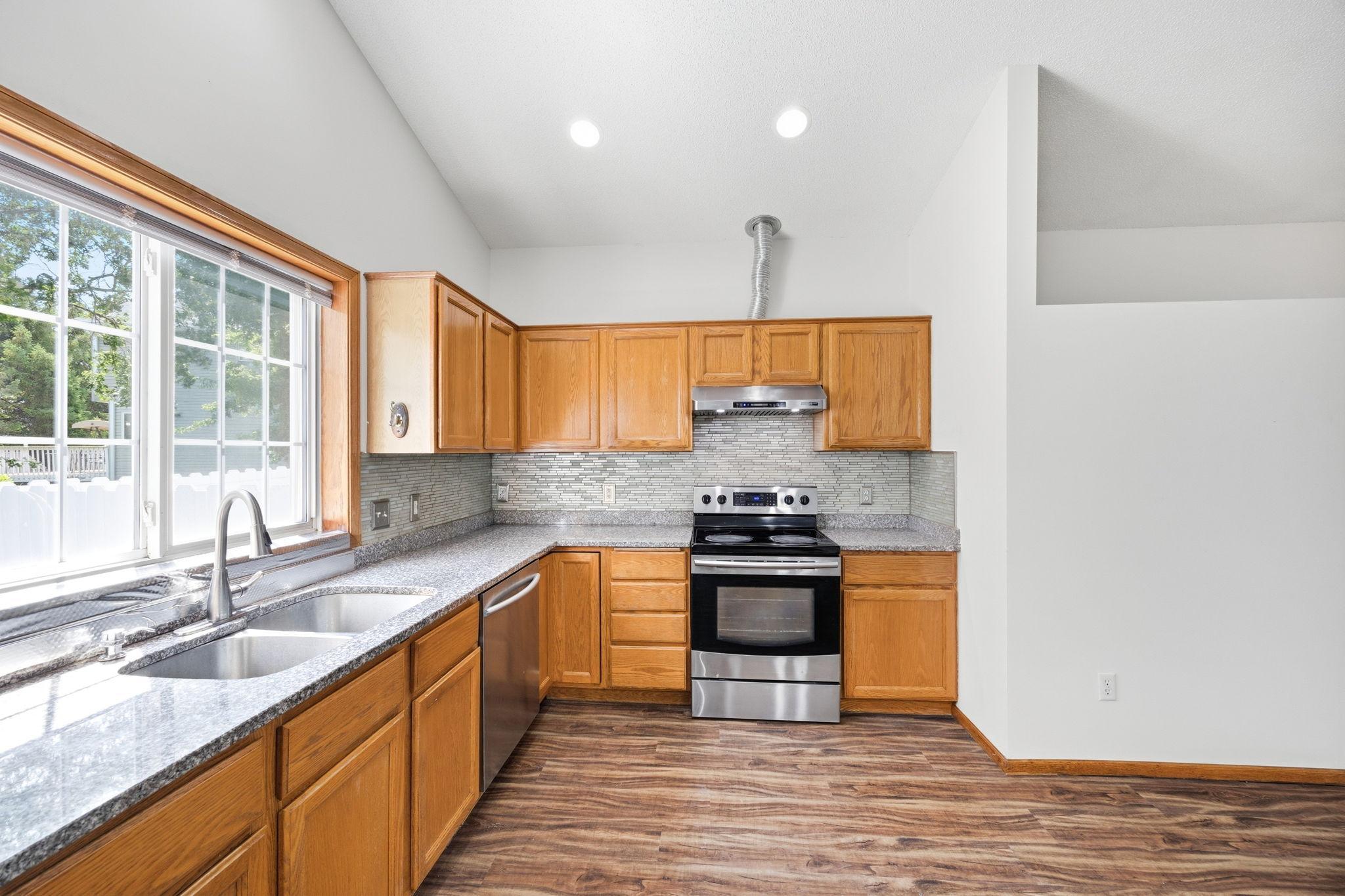 View of Residential at 16036 Goodview Court, Lakeville MN 55044, Lakeville (5 of 25) - Mike Wilen | Minnesota Team Real Estate