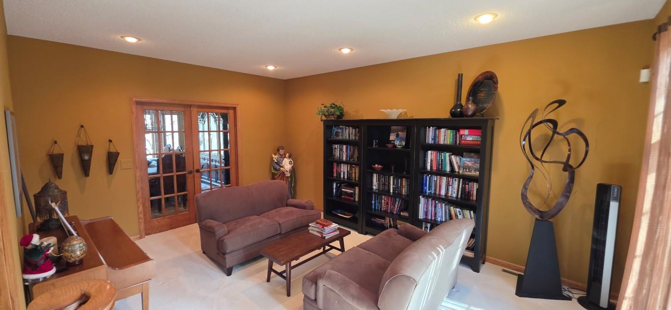 View of Residential at 171 Red Oaks Drive, Vadnais Heights MN 55127, Vadnais Heights (18 of 32) - Mike Wilen | Minnesota Team Real Estate