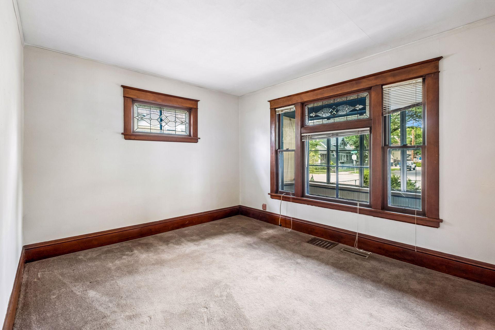 View of Residential at 810 Randolph Avenue, Saint Paul MN 55102, Saint Paul (4 of 28) - Mike Wilen | Minnesota Team Real Estate