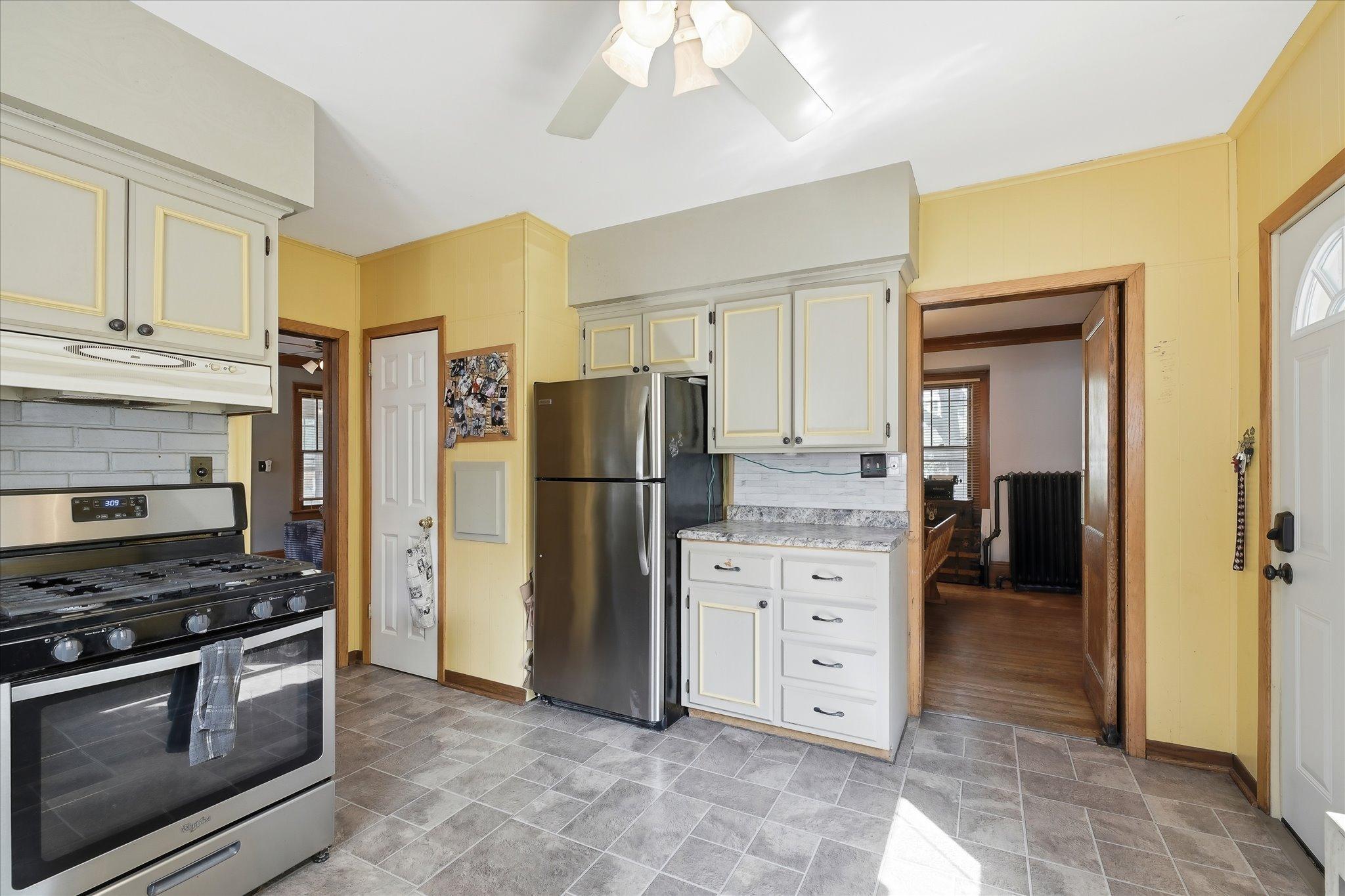 View of Residential at 252 Stevens Street, Saint Paul MN 55107, Saint Paul (14 of 33) - Mike Wilen | Minnesota Team Real Estate