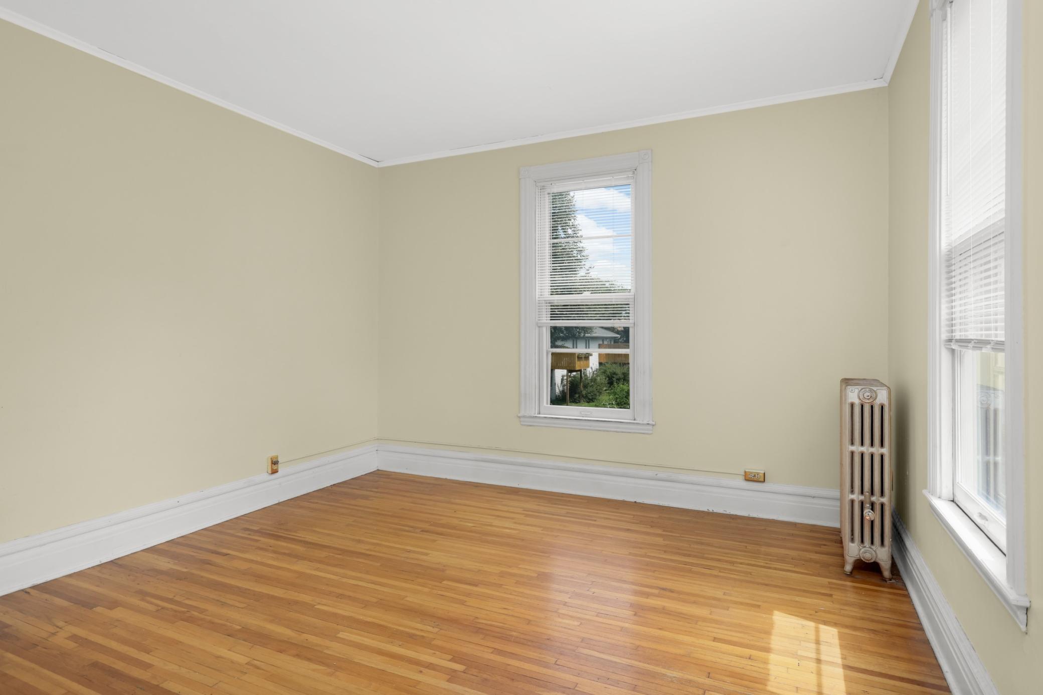 View of Residential Income at 330 4th Street, Minneapolis MN 55413, Minneapolis (21 of 45) - Mike Wilen | Minnesota Team Real Estate