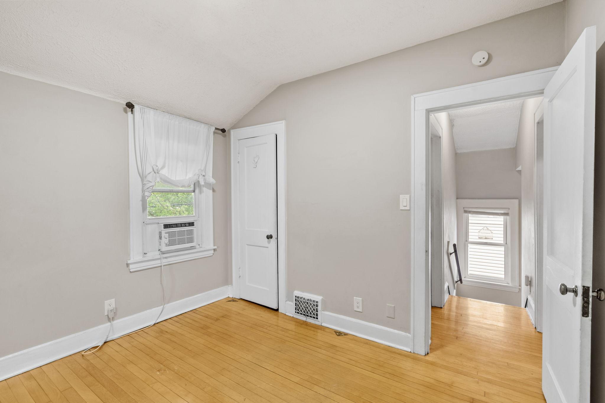 View of Residential at 3812 13th Avenue, Minneapolis MN 55407, Minneapolis (19 of 39) - Mike Wilen | Minnesota Team Real Estate