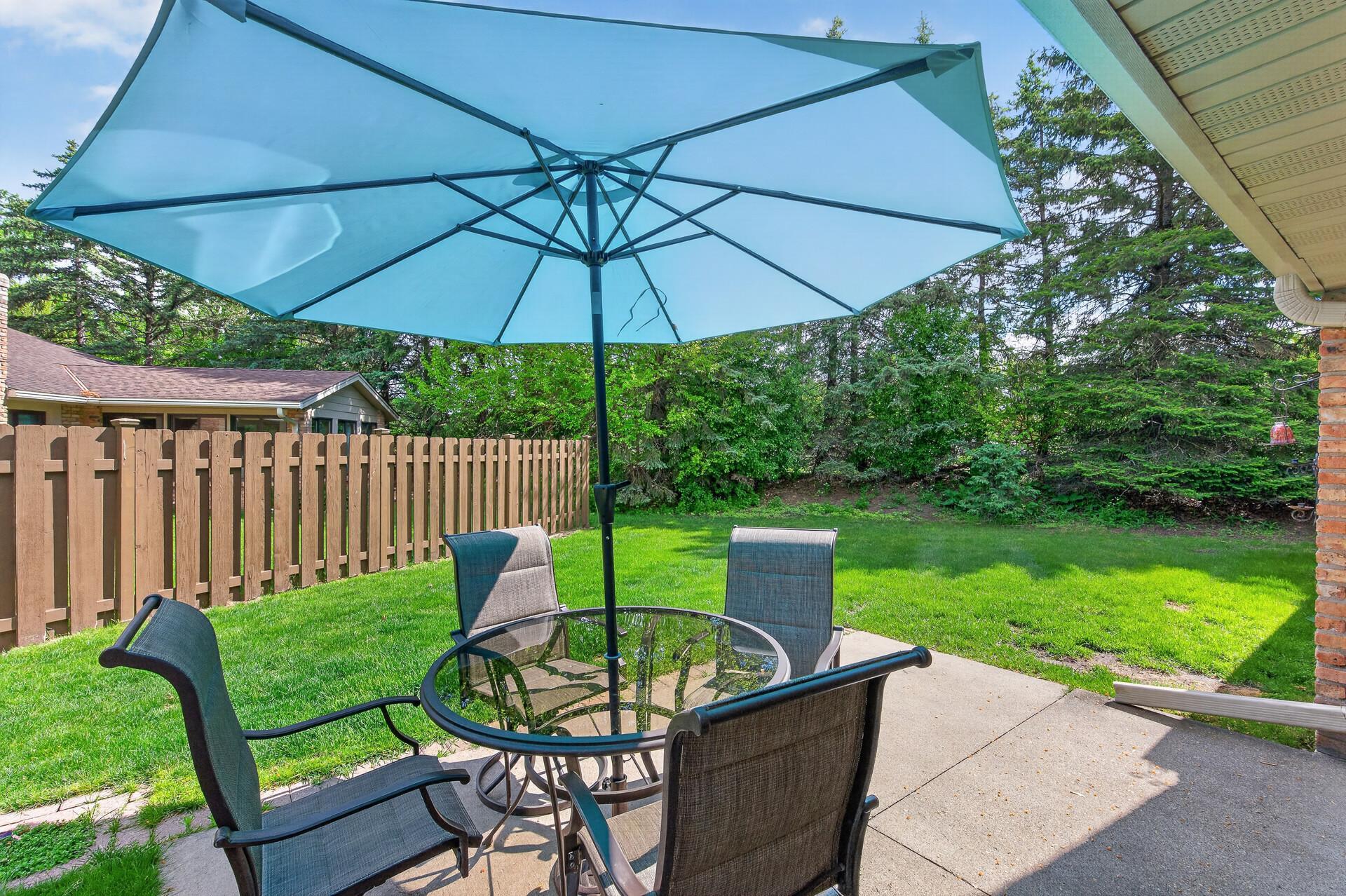 View of Residential at 9601 Lonsdale Circle, Minnetonka MN 55305, Minnetonka (21 of 27) - Mike Wilen | Minnesota Team Real Estate