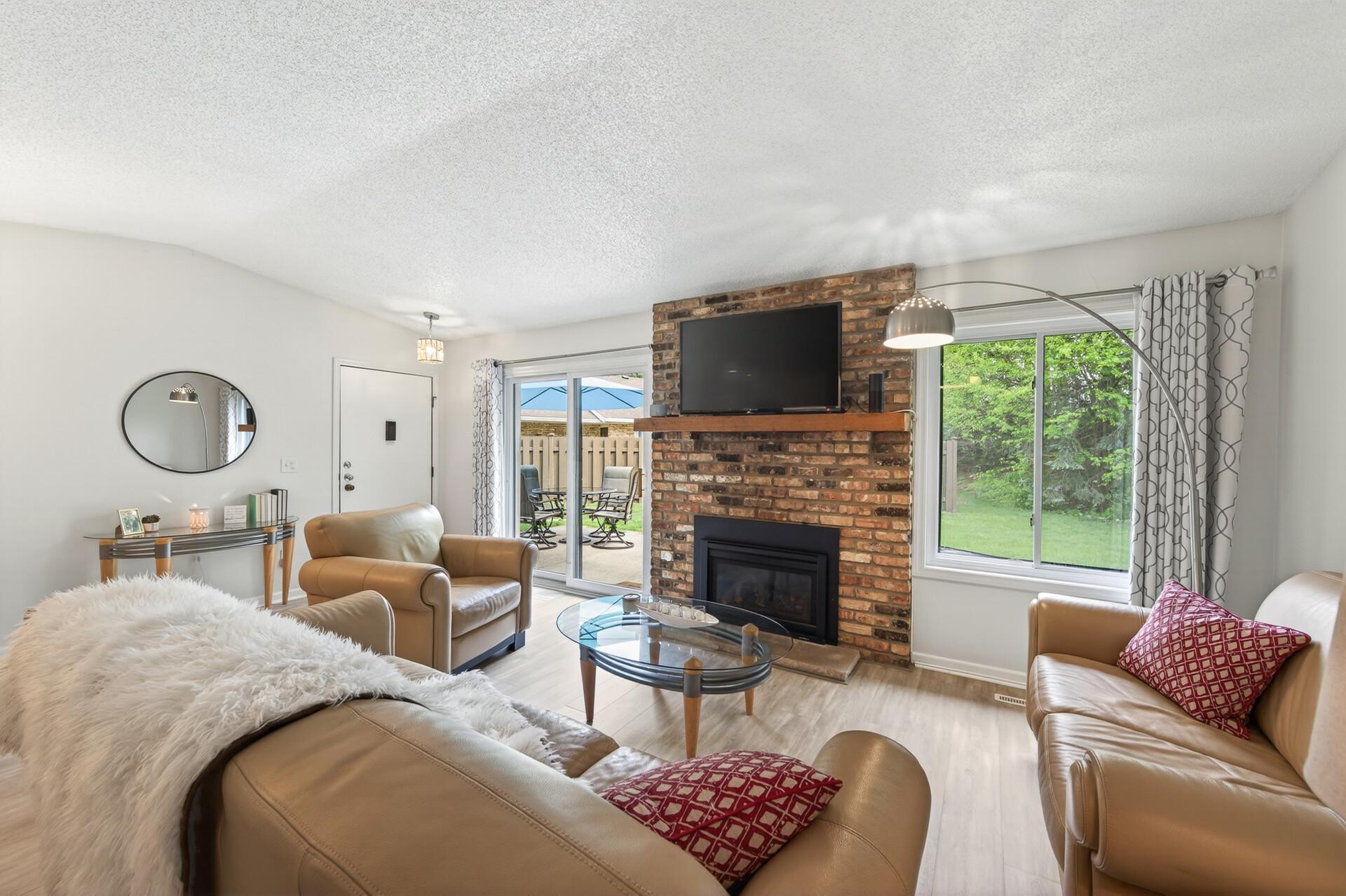 View of Residential at 9601 Lonsdale Circle, Minnetonka MN 55305, Minnetonka (10 of 27) - Mike Wilen | Minnesota Team Real Estate