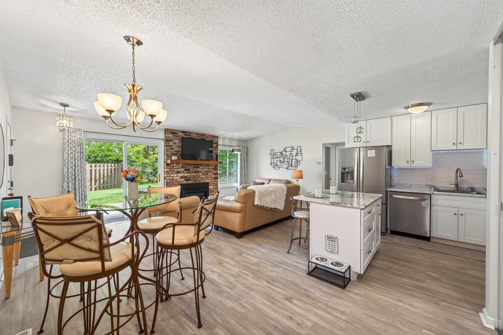 View of Residential at 9601 Lonsdale Circle, Minnetonka MN 55305, Minnetonka (9 of 27) - Mike Wilen | Minnesota Team Real Estate