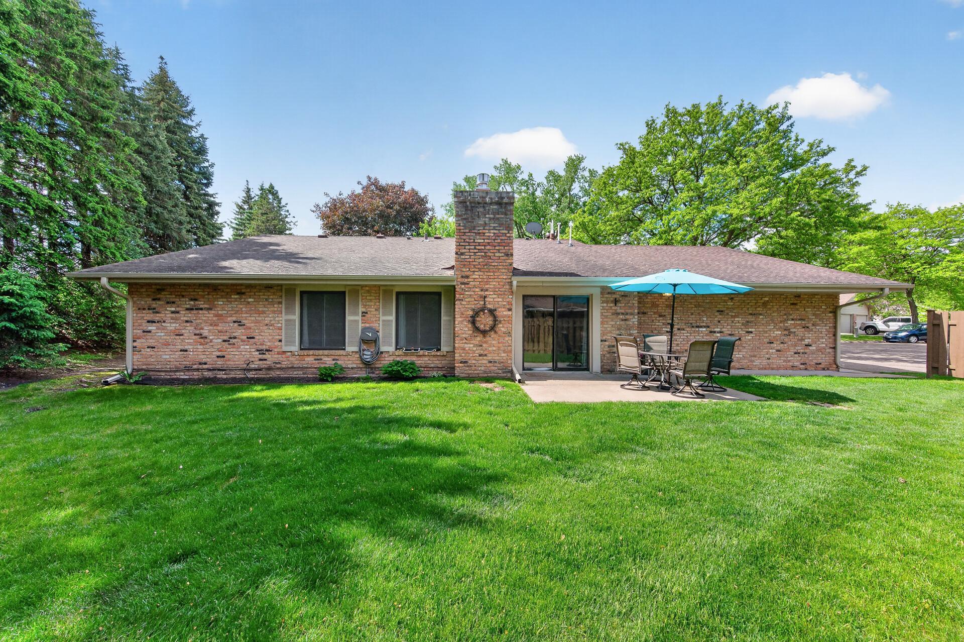 View of Residential at 9601 Lonsdale Circle, Minnetonka MN 55305, Minnetonka (22 of 27) - Mike Wilen | Minnesota Team Real Estate