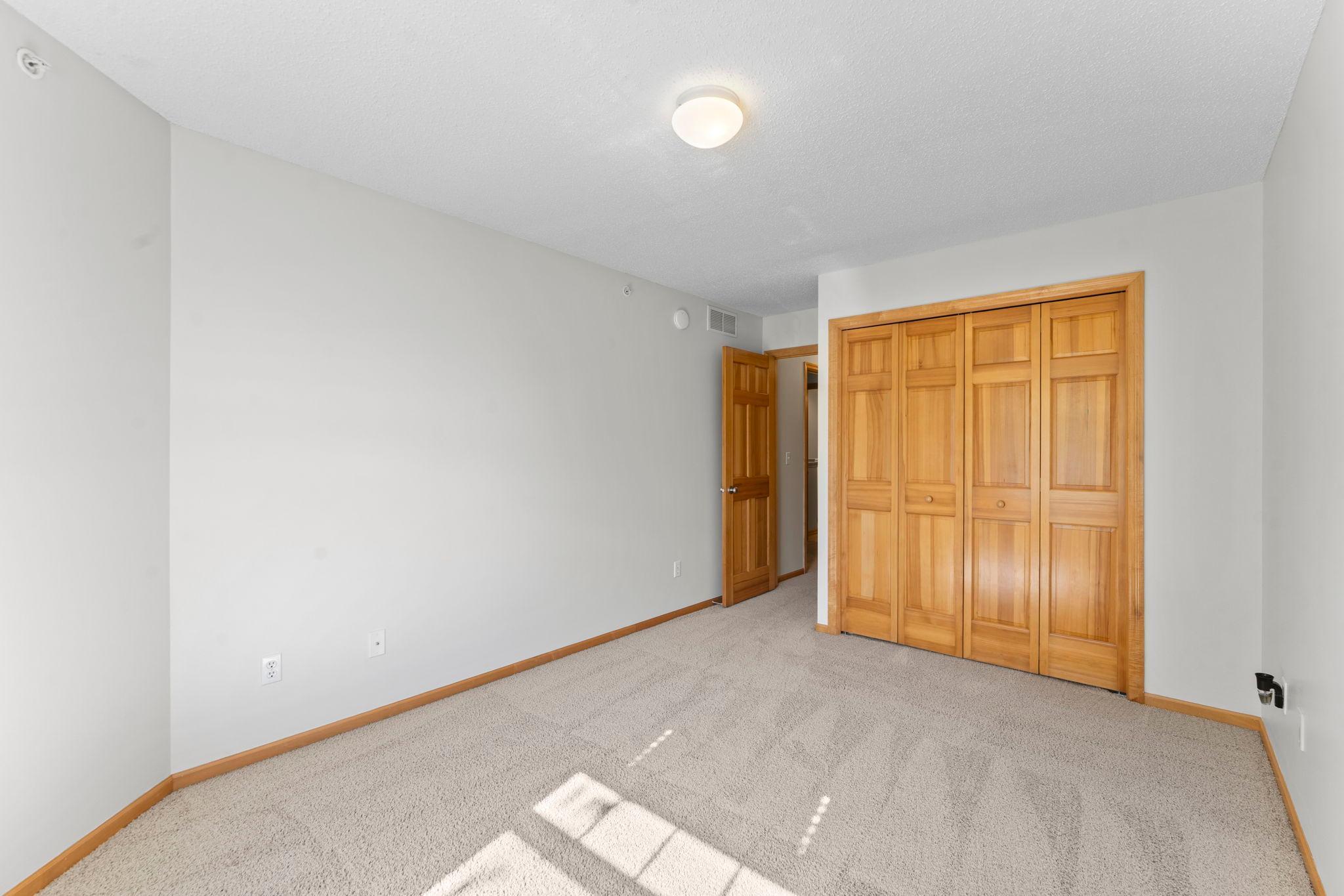 View of Residential at 11159 Kinsley Street, Eden Prairie MN 55344, Eden Prairie (35 of 56) - Mike Wilen | Minnesota Team Real Estate