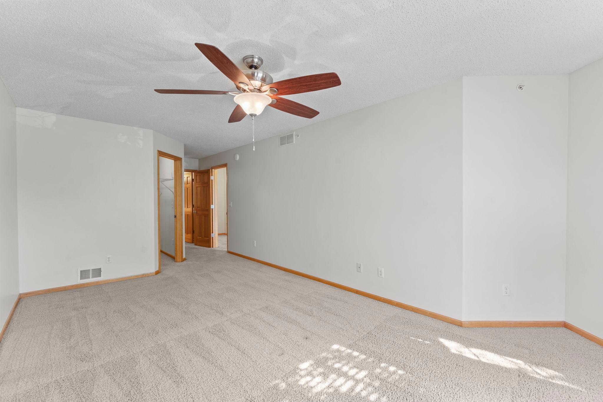 View of Residential at 11159 Kinsley Street, Eden Prairie MN 55344, Eden Prairie (26 of 56) - Mike Wilen | Minnesota Team Real Estate