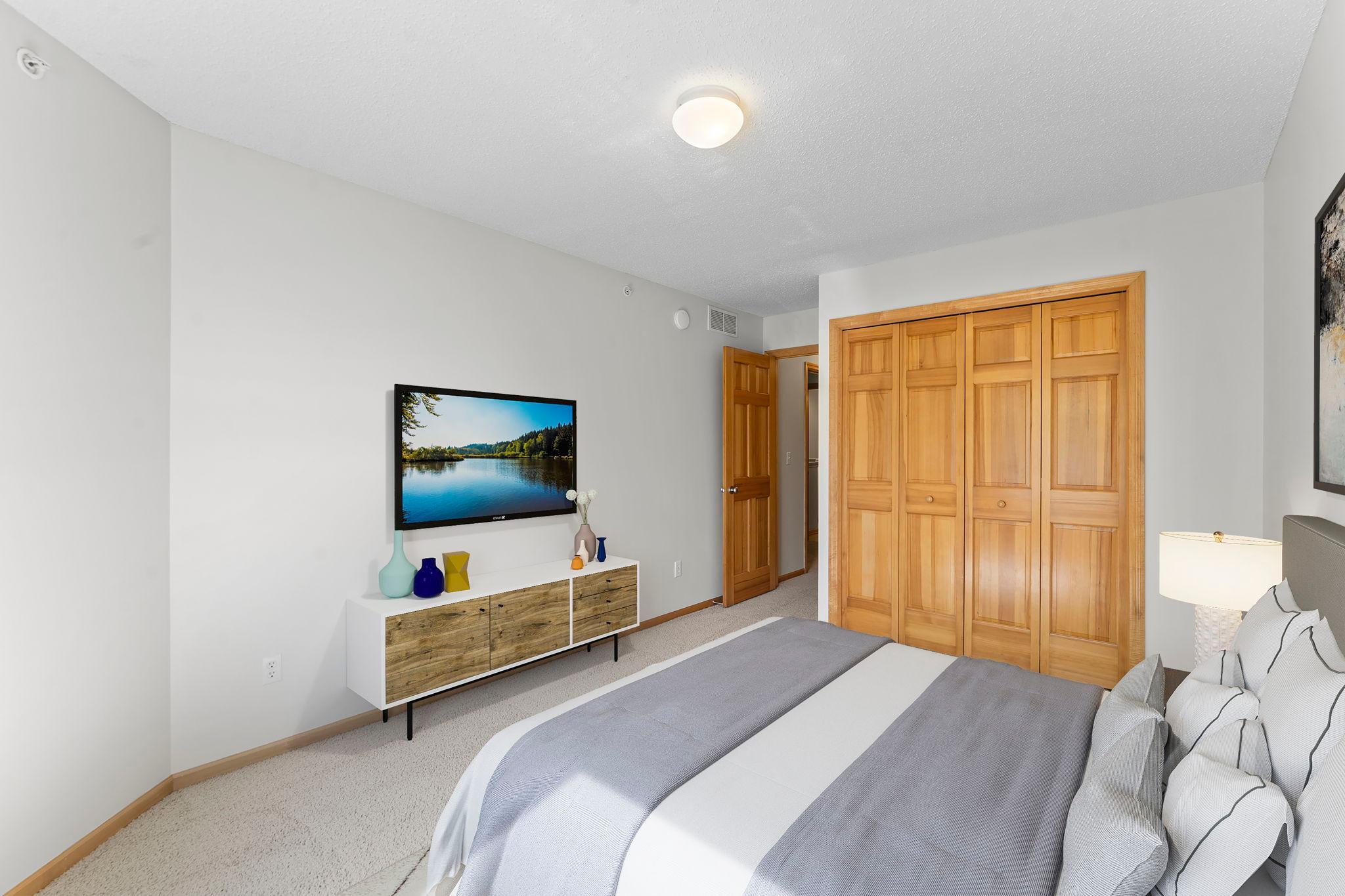 View of Residential at 11159 Kinsley Street, Eden Prairie MN 55344, Eden Prairie (34 of 56) - Mike Wilen | Minnesota Team Real Estate