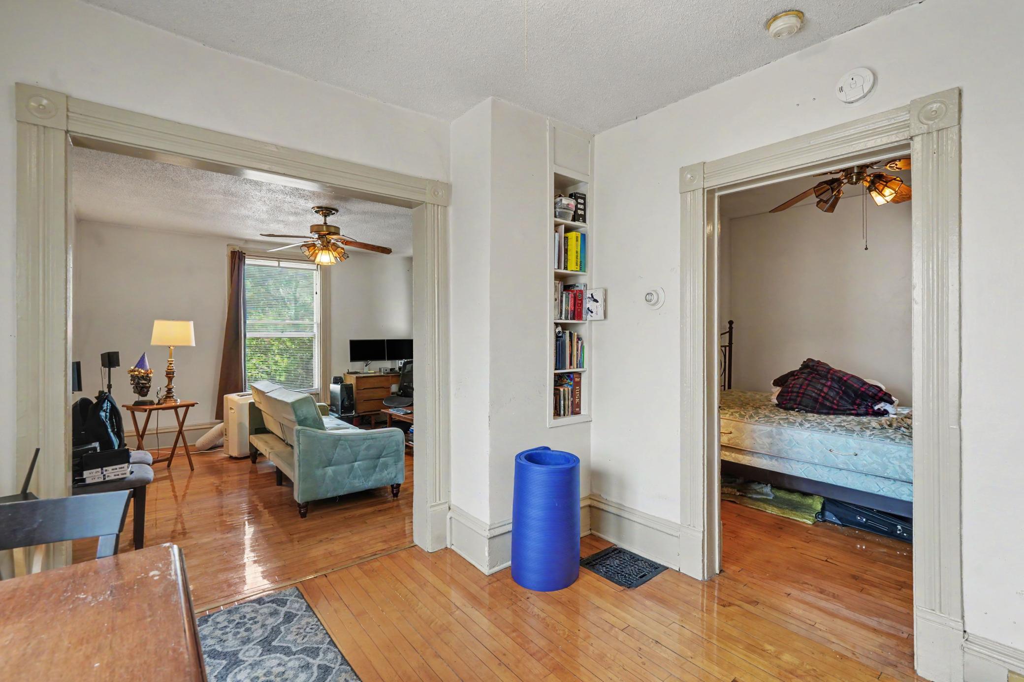 View of Residential Income at 2720 Grand Avenue, Minneapolis MN 55408, Minneapolis (15 of 33) - Mike Wilen | Minnesota Team Real Estate