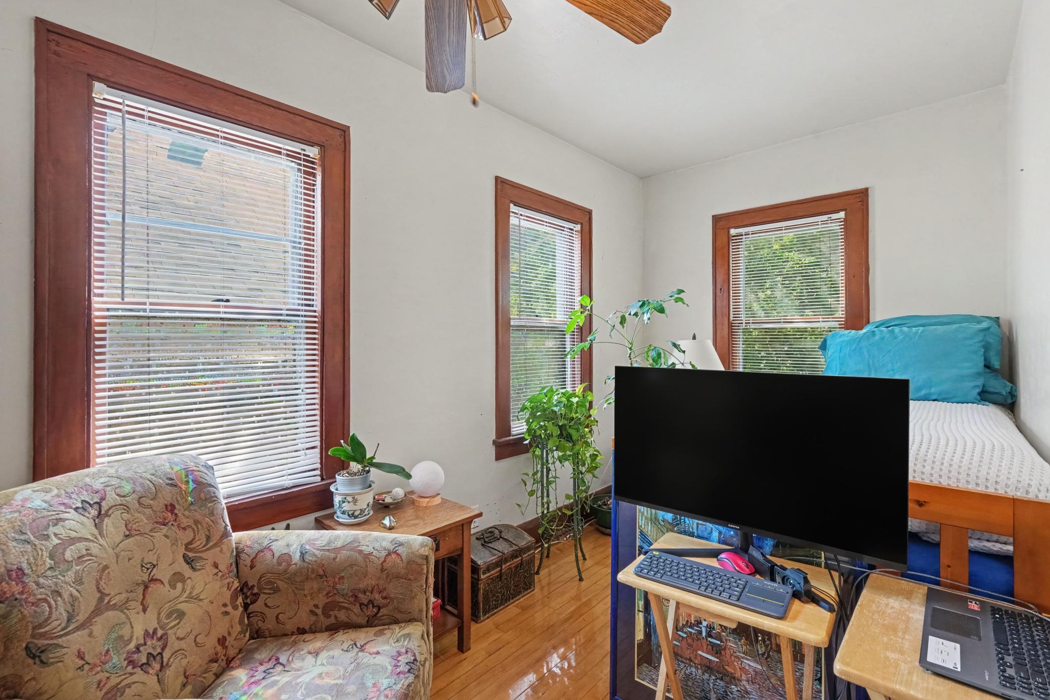 View of Residential Income at 2720 Grand Avenue, Minneapolis MN 55408, Minneapolis (18 of 33) - Mike Wilen | Minnesota Team Real Estate