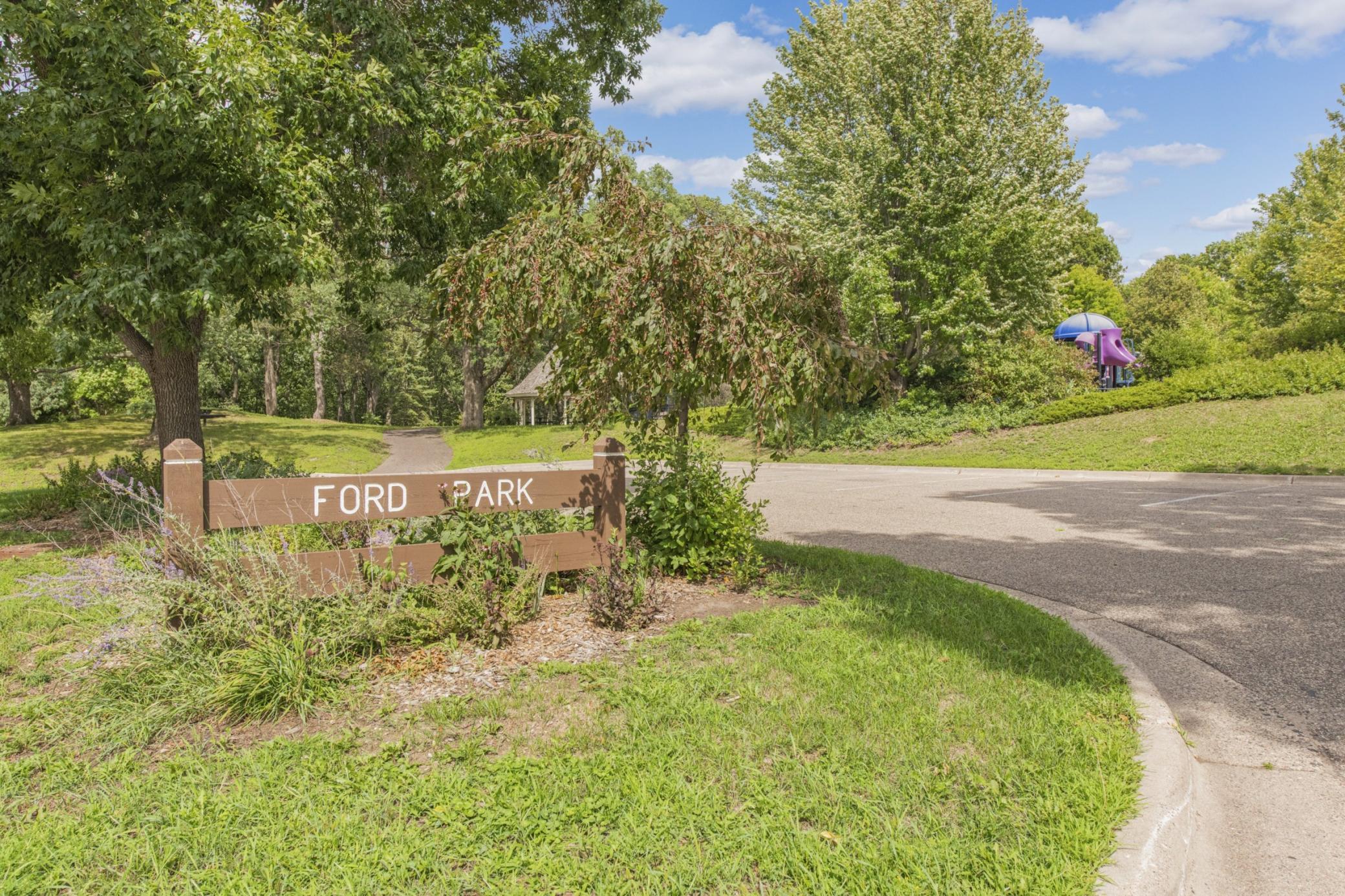 View of Residential at 1405 Independence Avenue, Saint Louis Park MN 55426, Saint Louis Park (23 of 26) - Mike Wilen | Minnesota Team Real Estate