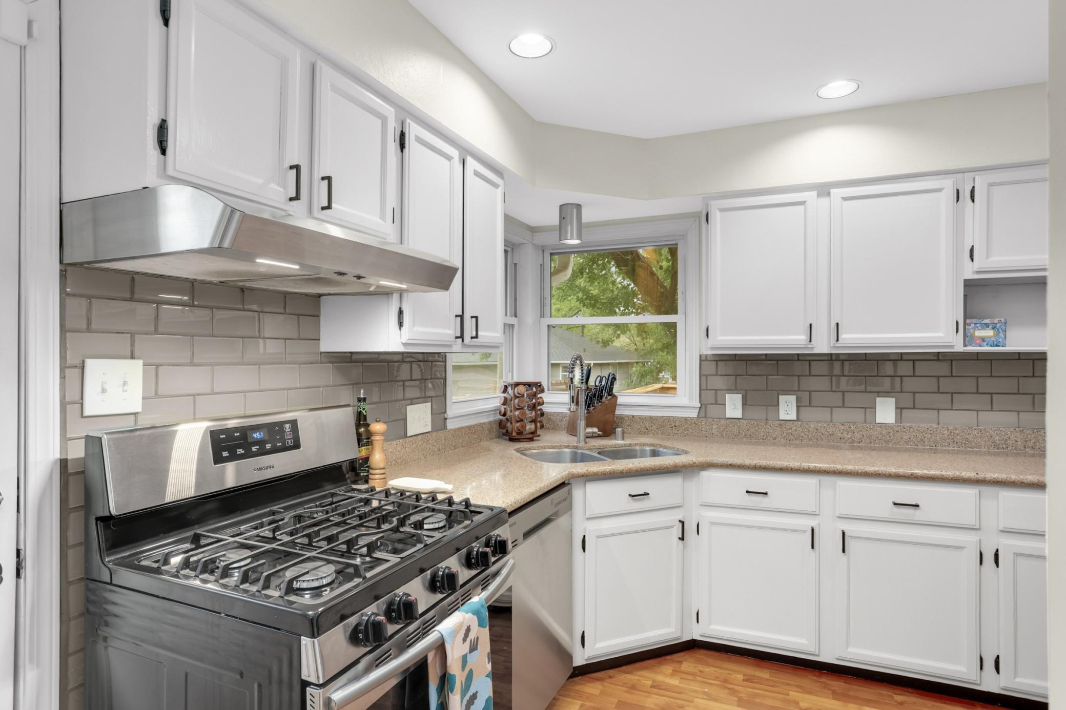 View of Residential at 1405 Independence Avenue, Saint Louis Park MN 55426, Saint Louis Park (5 of 26) - Mike Wilen | Minnesota Team Real Estate