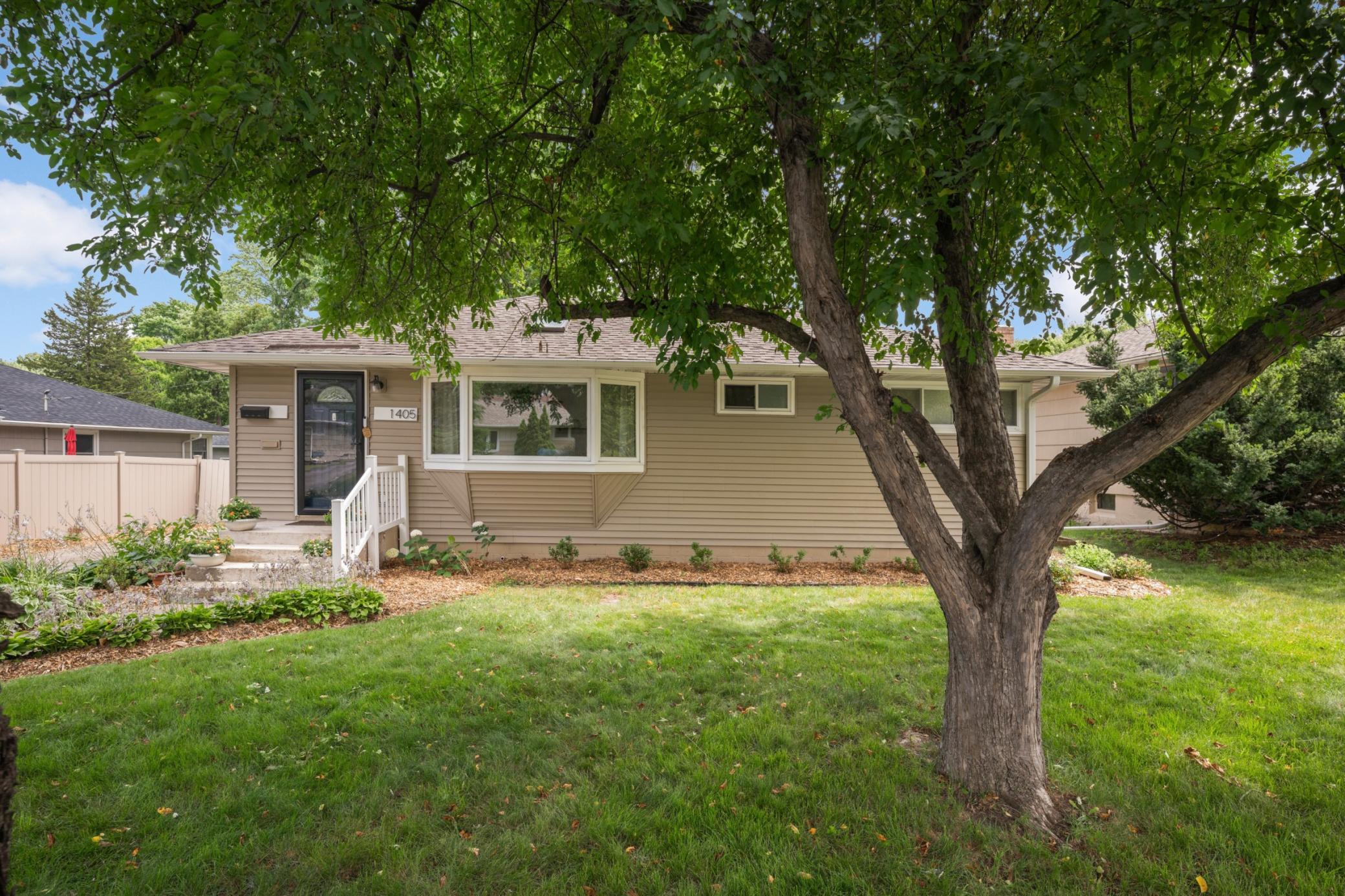 View of Residential at 1405 Independence Avenue, Saint Louis Park MN 55426, Saint Louis Park (20 of 26) - Mike Wilen | Minnesota Team Real Estate