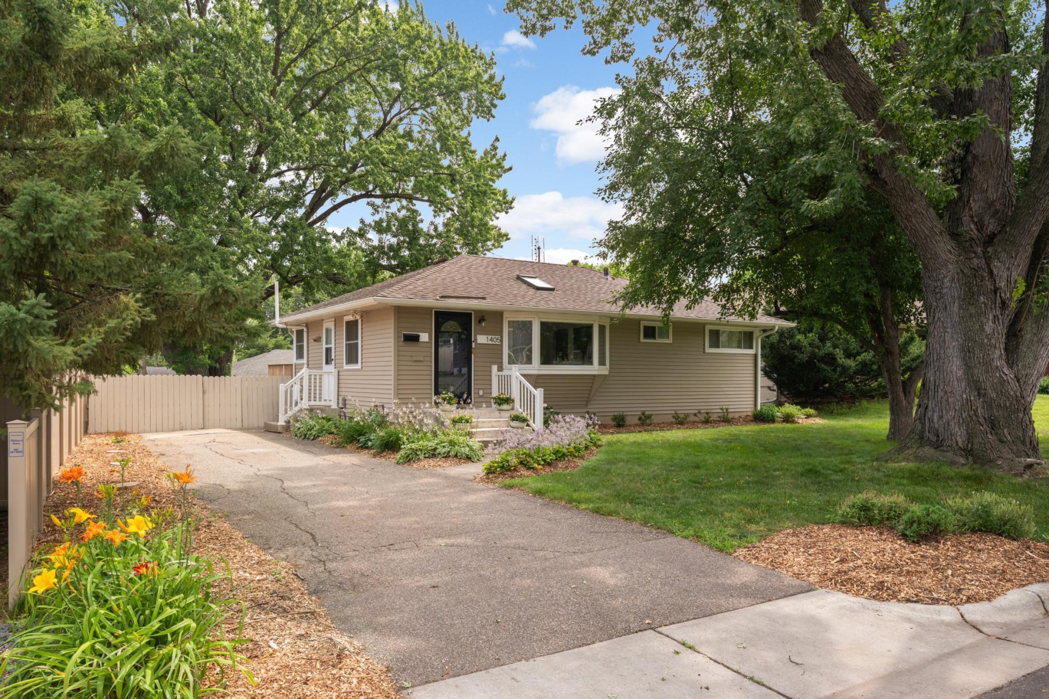View of Single Family at 1405 Independence Avenue, Saint Louis Park - Mike Wilen | Minnesota Team Real Estate