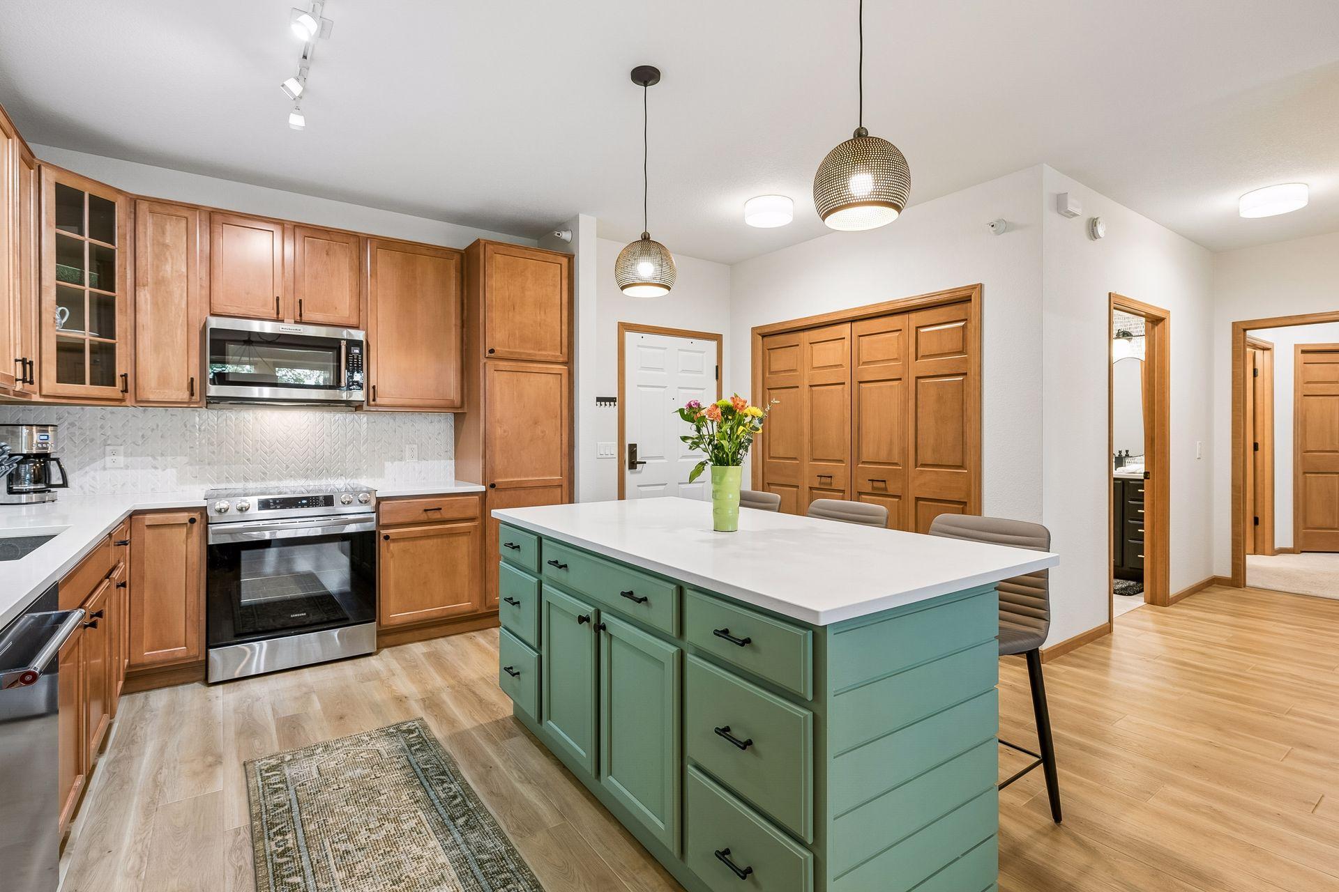View of Residential at 7100 Metro Boulevard #415, Edina MN 55439, Edina (9 of 70) - Mike Wilen | Minnesota Team Real Estate