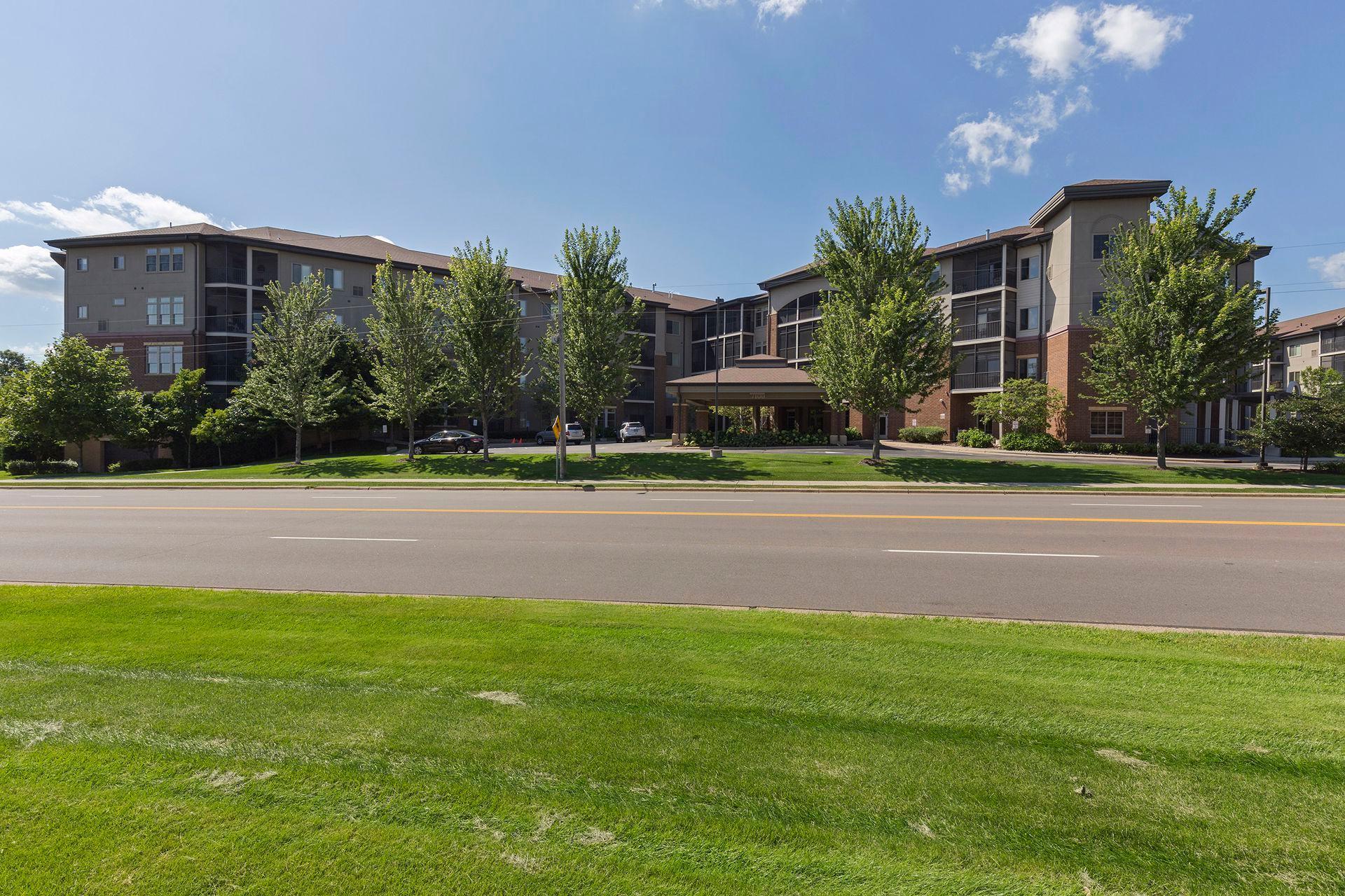 View of Residential at 7100 Metro Boulevard #415, Edina MN 55439, Edina (59 of 70) - Mike Wilen | Minnesota Team Real Estate