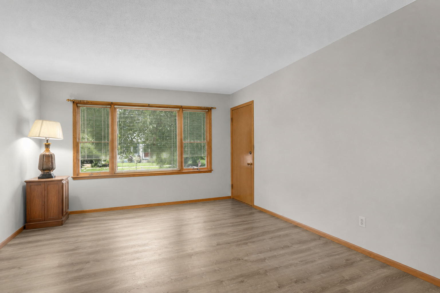 View of Residential Income at 435 Madison Street, Minneapolis MN 55413, Minneapolis (2 of 30) - Mike Wilen | Minnesota Team Real Estate