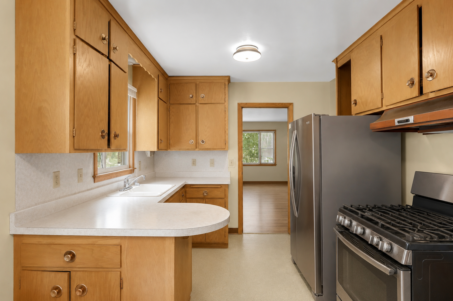 View of Residential Income at 435 Madison Street, Minneapolis MN 55413, Minneapolis (6 of 30) - Mike Wilen | Minnesota Team Real Estate