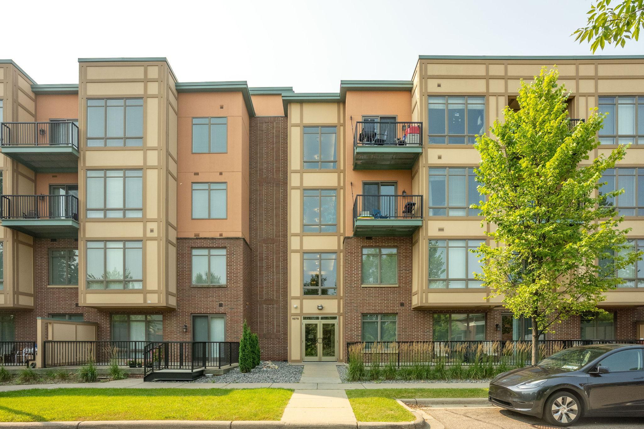 View of Residential at 1070 Grandview Court #119, Columbia Heights MN 55421, Columbia Heights (23 of 28) - Mike Wilen | Minnesota Team Real Estate