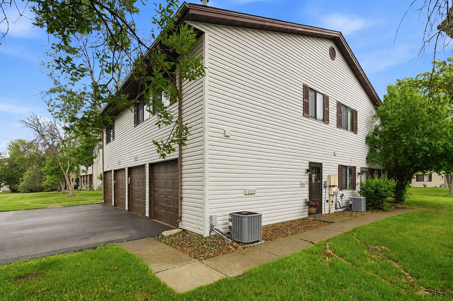 View of Residential at 6616 84th Court, Brooklyn Park MN 55445, Brooklyn Park (2 of 23) - Mike Wilen | Minnesota Team Real Estate
