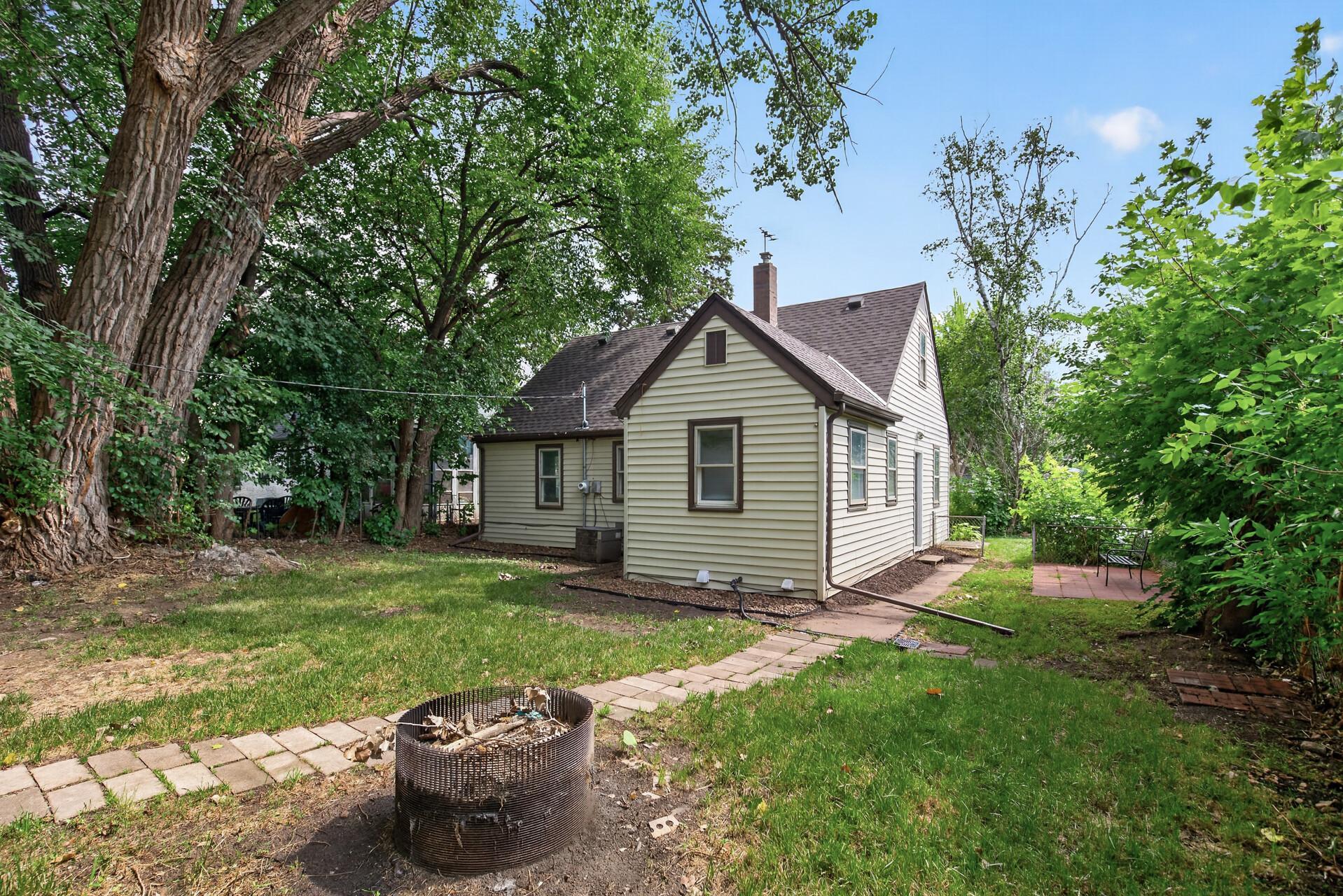View of Residential at 1859 Hoyt Avenue, Saint Paul MN 55119, Saint Paul (22 of 25) - Mike Wilen | Minnesota Team Real Estate
