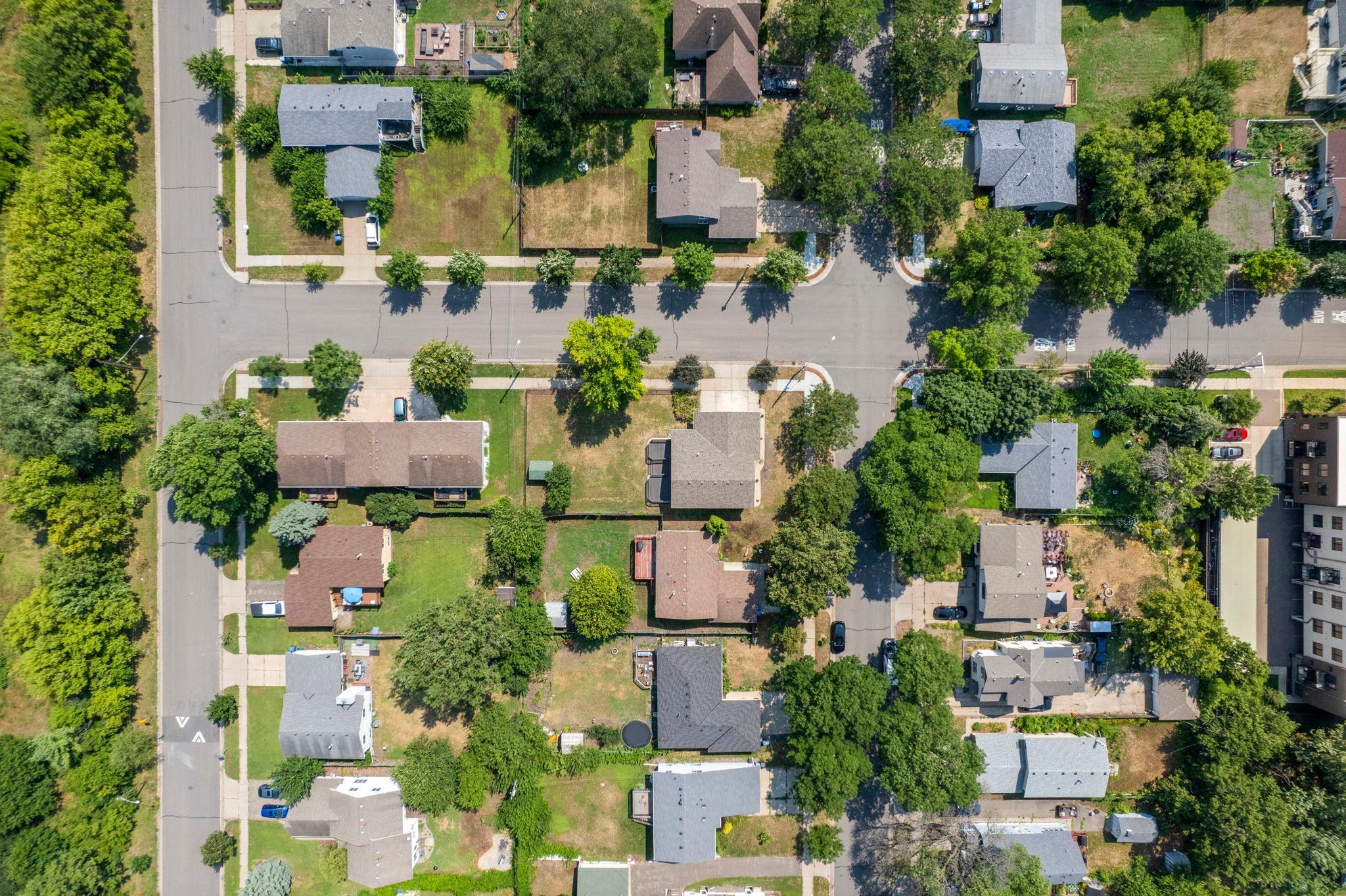 View of Residential at 403 Pierce Street, Minneapolis MN 55413, Minneapolis (74 of 76) - Mike Wilen | Minnesota Team Real Estate