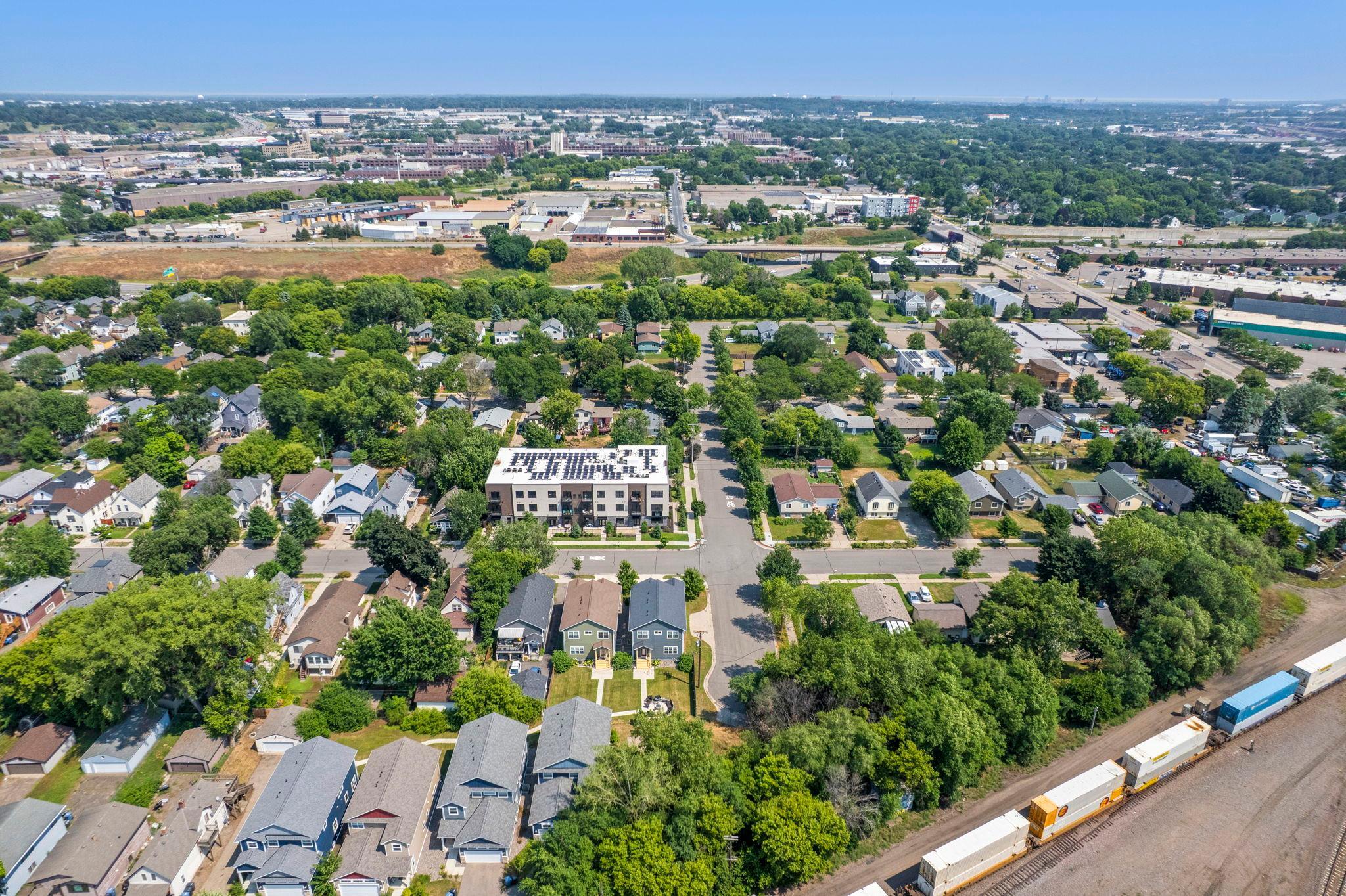 View of Residential at 403 Pierce Street, Minneapolis MN 55413, Minneapolis (72 of 76) - Mike Wilen | Minnesota Team Real Estate
