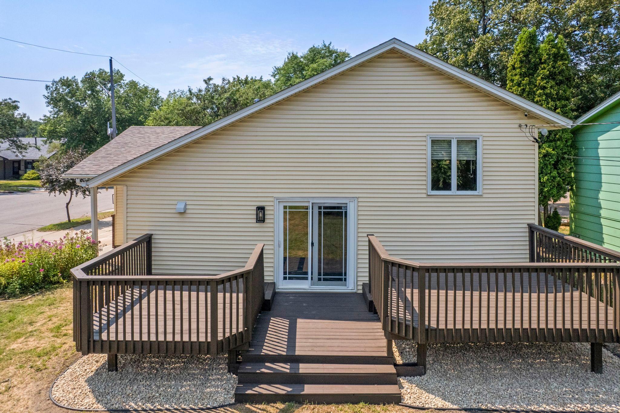 View of Residential at 403 Pierce Street, Minneapolis MN 55413, Minneapolis (59 of 76) - Mike Wilen | Minnesota Team Real Estate