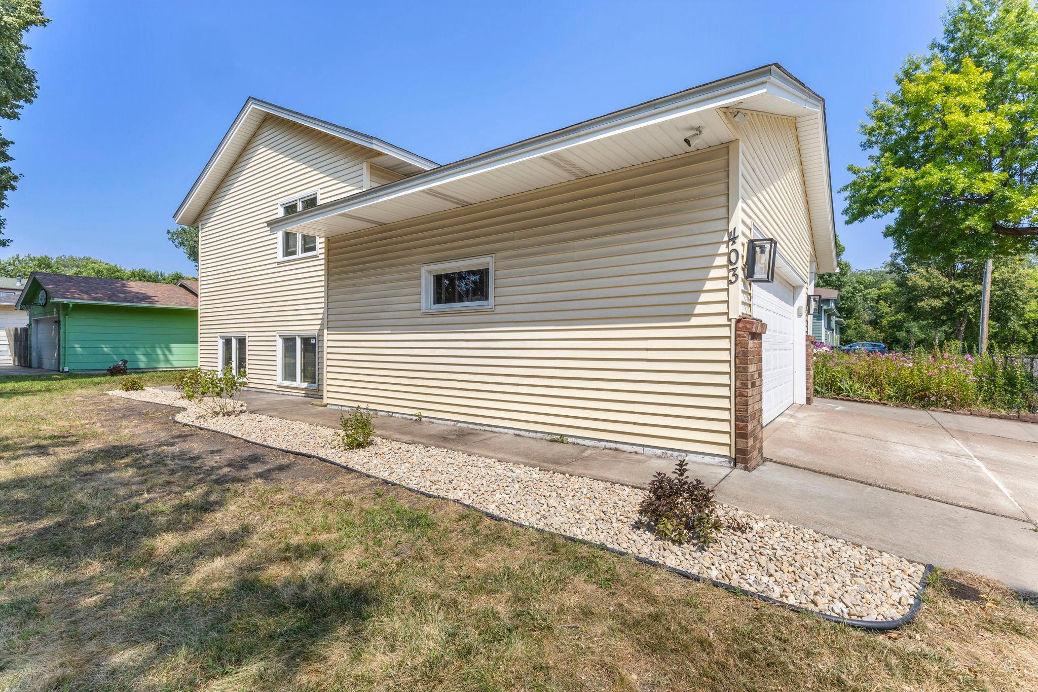 View of Residential at 403 Pierce Street, Minneapolis MN 55413, Minneapolis (54 of 76) - Mike Wilen | Minnesota Team Real Estate