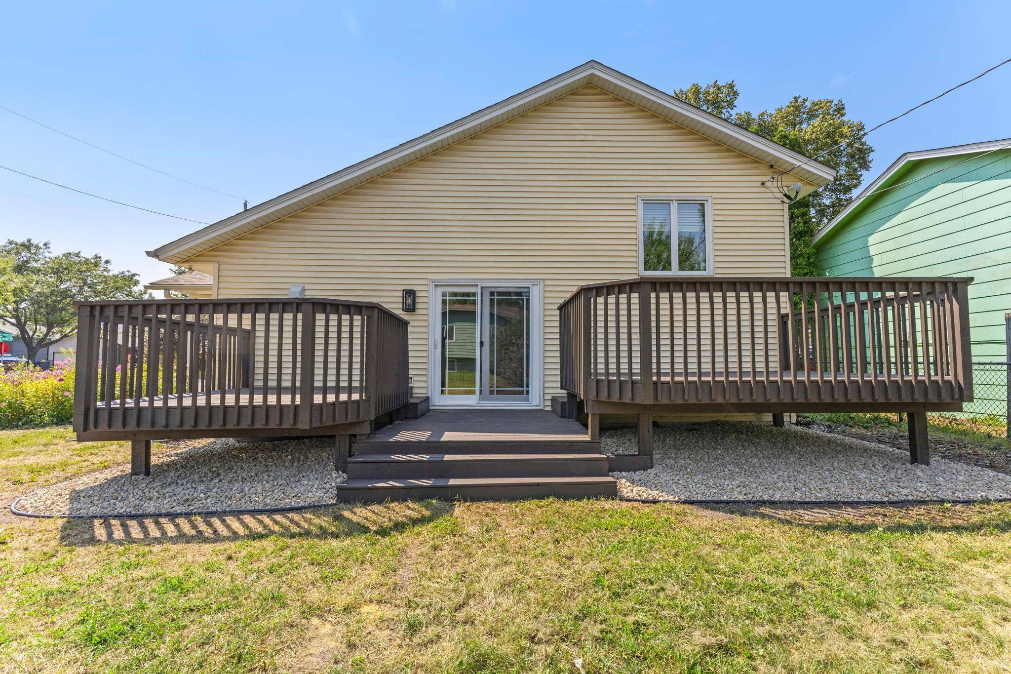 View of Residential at 403 Pierce Street, Minneapolis MN 55413, Minneapolis (53 of 76) - Mike Wilen | Minnesota Team Real Estate