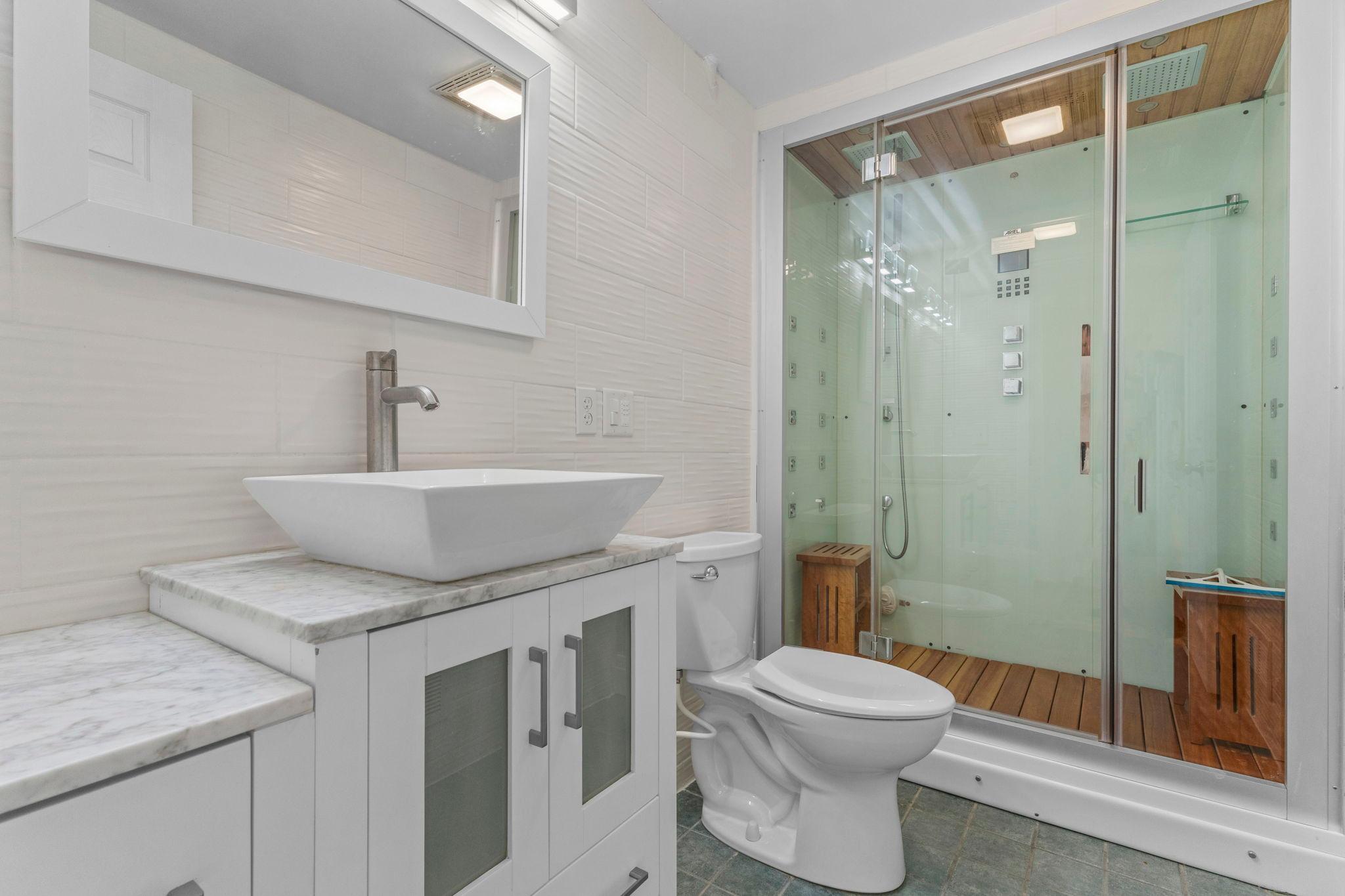 View of Residential at 403 Pierce Street, Minneapolis MN 55413, Minneapolis (32 of 76) - Mike Wilen | Minnesota Team Real Estate