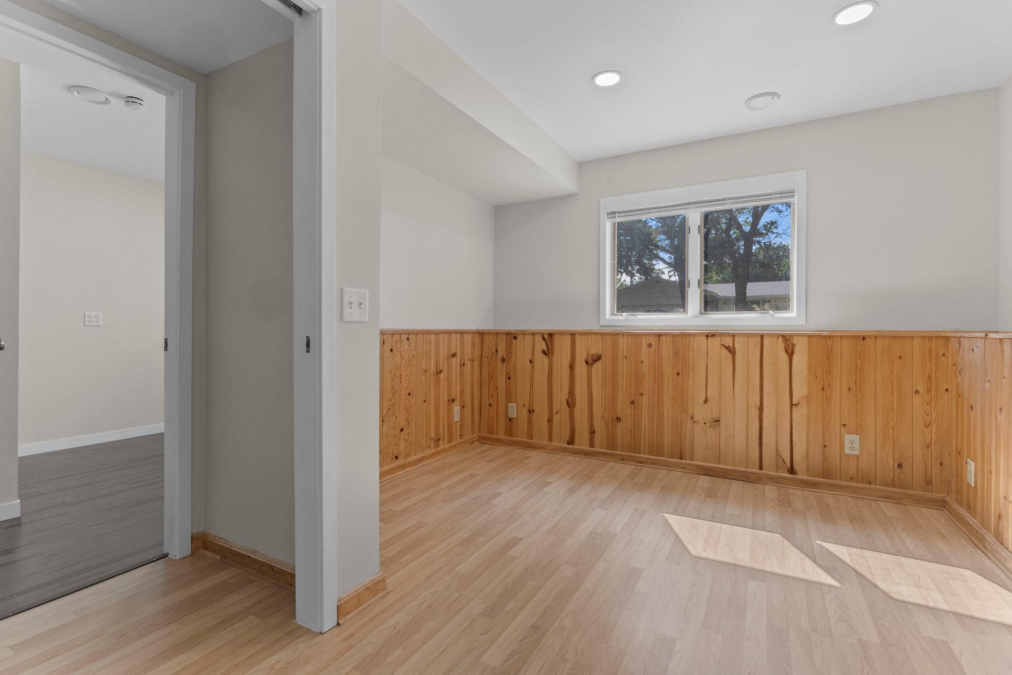 View of Residential at 403 Pierce Street, Minneapolis MN 55413, Minneapolis (38 of 76) - Mike Wilen | Minnesota Team Real Estate
