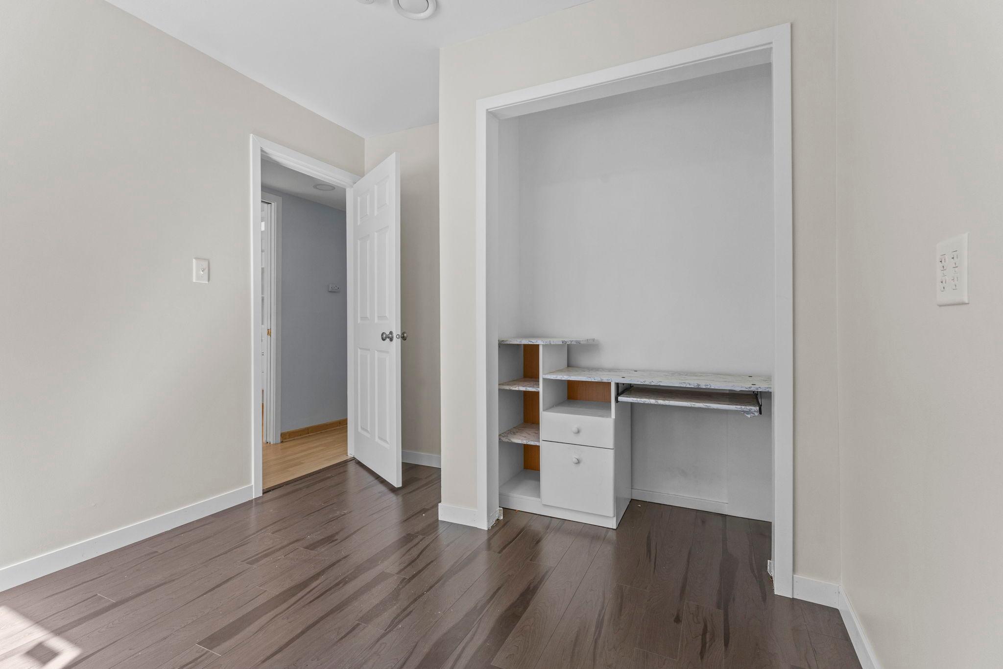 View of Residential at 403 Pierce Street, Minneapolis MN 55413, Minneapolis (37 of 76) - Mike Wilen | Minnesota Team Real Estate