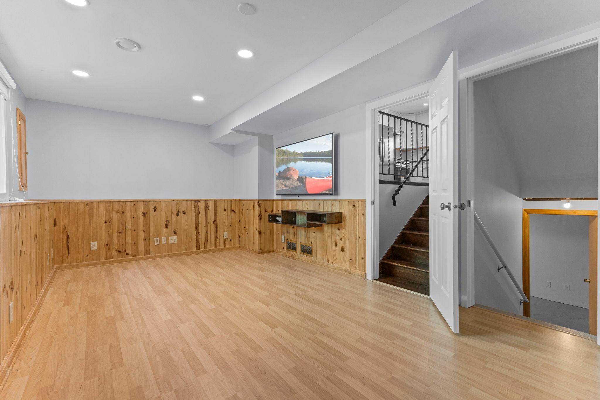 View of Residential at 403 Pierce Street, Minneapolis MN 55413, Minneapolis (30 of 76) - Mike Wilen | Minnesota Team Real Estate