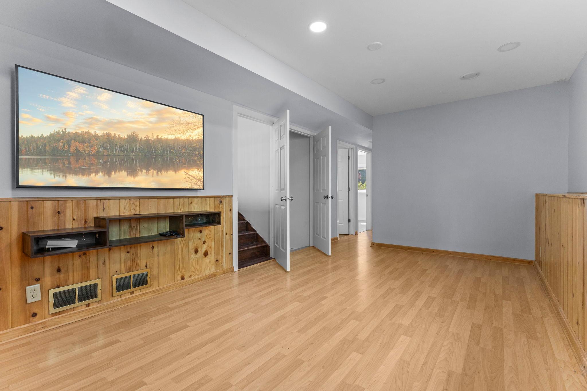 View of Residential at 403 Pierce Street, Minneapolis MN 55413, Minneapolis (29 of 76) - Mike Wilen | Minnesota Team Real Estate