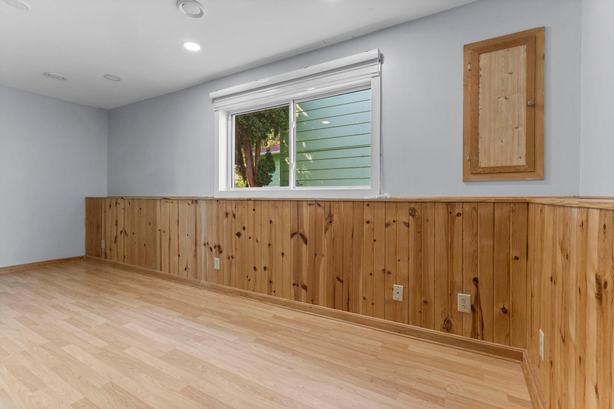 View of Residential at 403 Pierce Street, Minneapolis MN 55413, Minneapolis (28 of 76) - Mike Wilen | Minnesota Team Real Estate