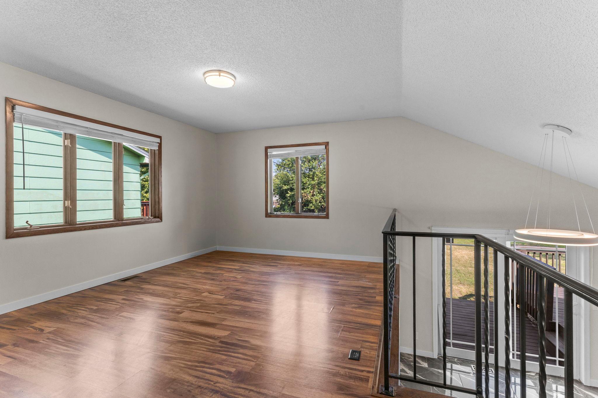 View of Residential at 403 Pierce Street, Minneapolis MN 55413, Minneapolis (18 of 76) - Mike Wilen | Minnesota Team Real Estate