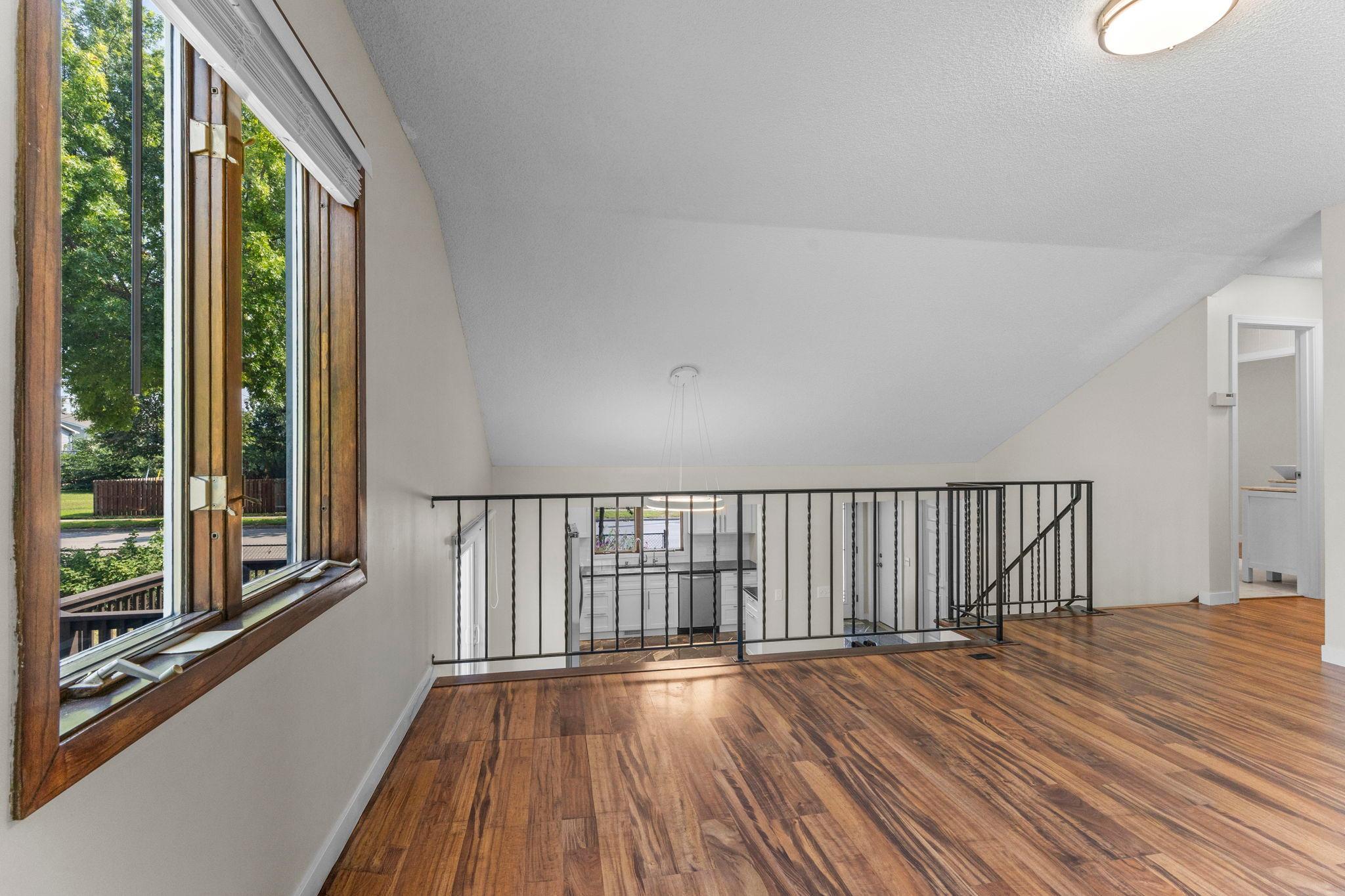 View of Residential at 403 Pierce Street, Minneapolis MN 55413, Minneapolis (16 of 76) - Mike Wilen | Minnesota Team Real Estate