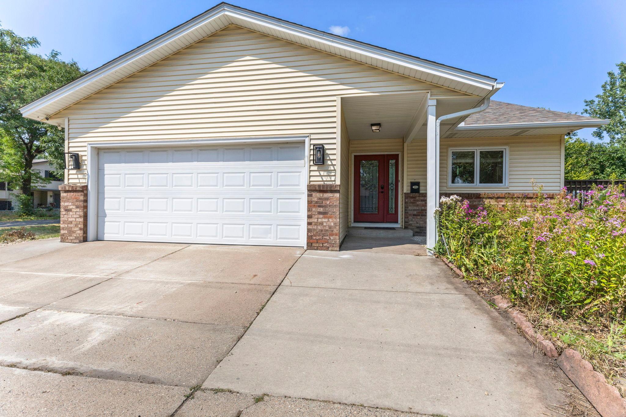 View of Residential at 403 Pierce Street, Minneapolis MN 55413, Minneapolis (3 of 76) - Mike Wilen | Minnesota Team Real Estate
