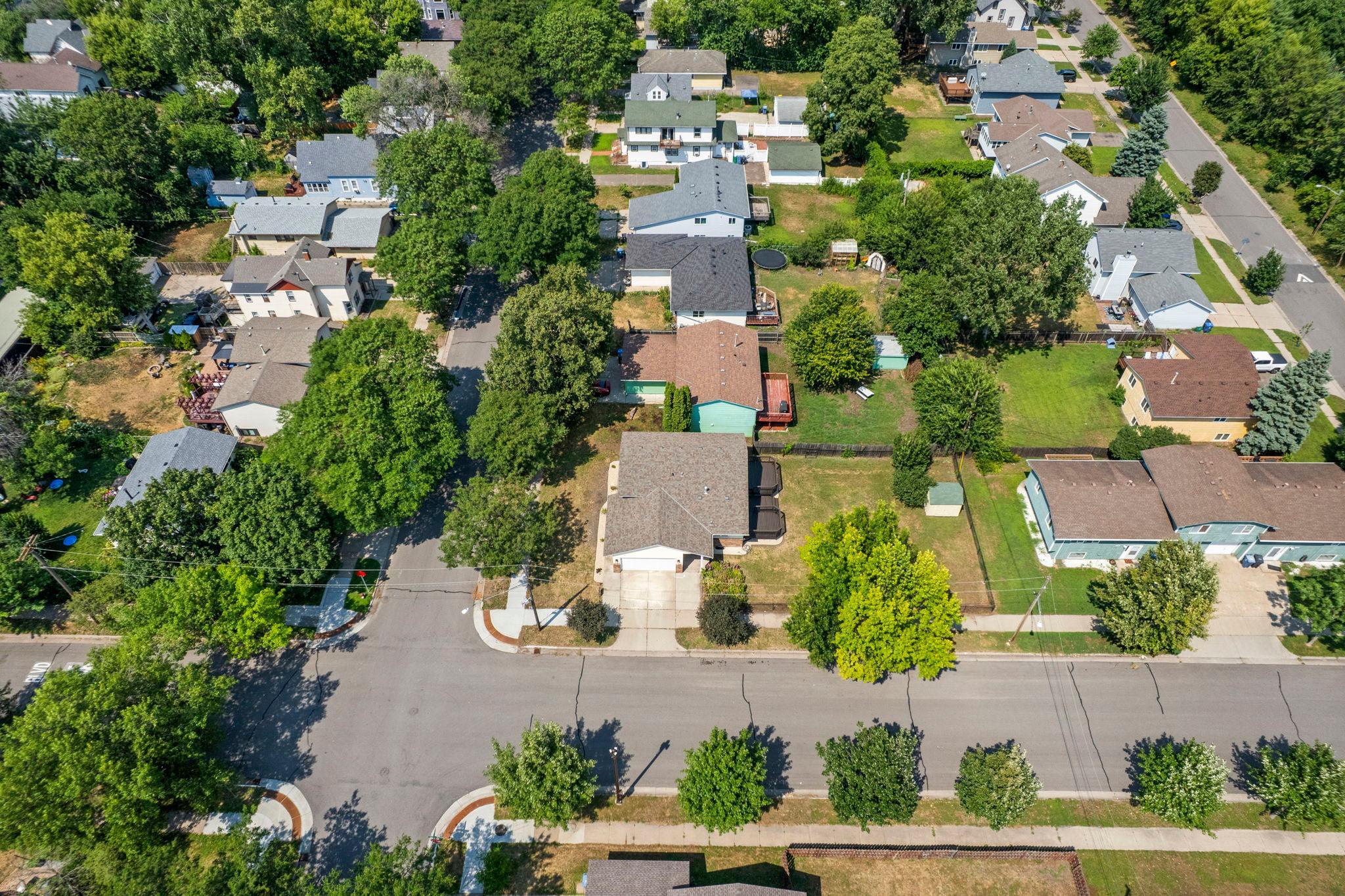 View of Residential at 403 Pierce Street, Minneapolis MN 55413, Minneapolis (2 of 76) - Mike Wilen | Minnesota Team Real Estate