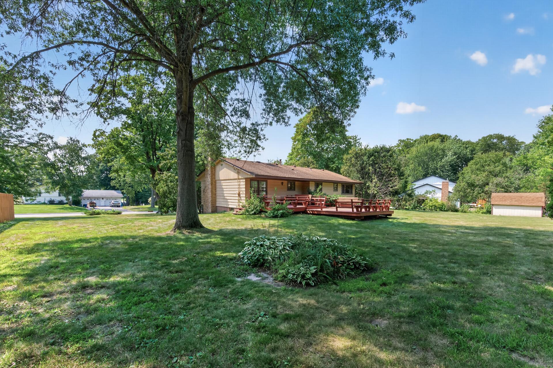 View of Residential at 420 Comstock Lane, Plymouth MN 55447, Plymouth (40 of 45) - Mike Wilen | Minnesota Team Real Estate