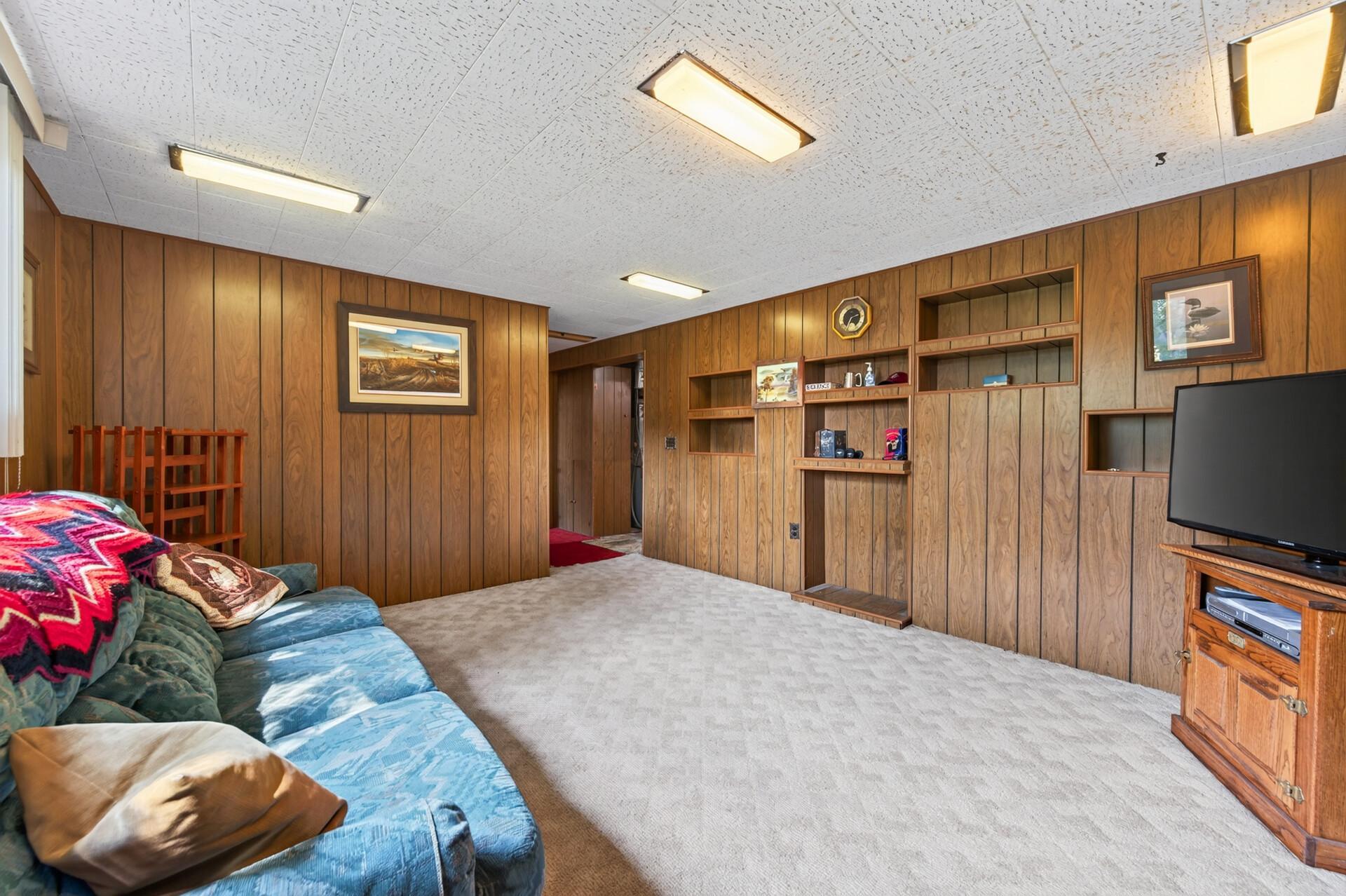 View of Residential at 420 Comstock Lane, Plymouth MN 55447, Plymouth (25 of 45) - Mike Wilen | Minnesota Team Real Estate