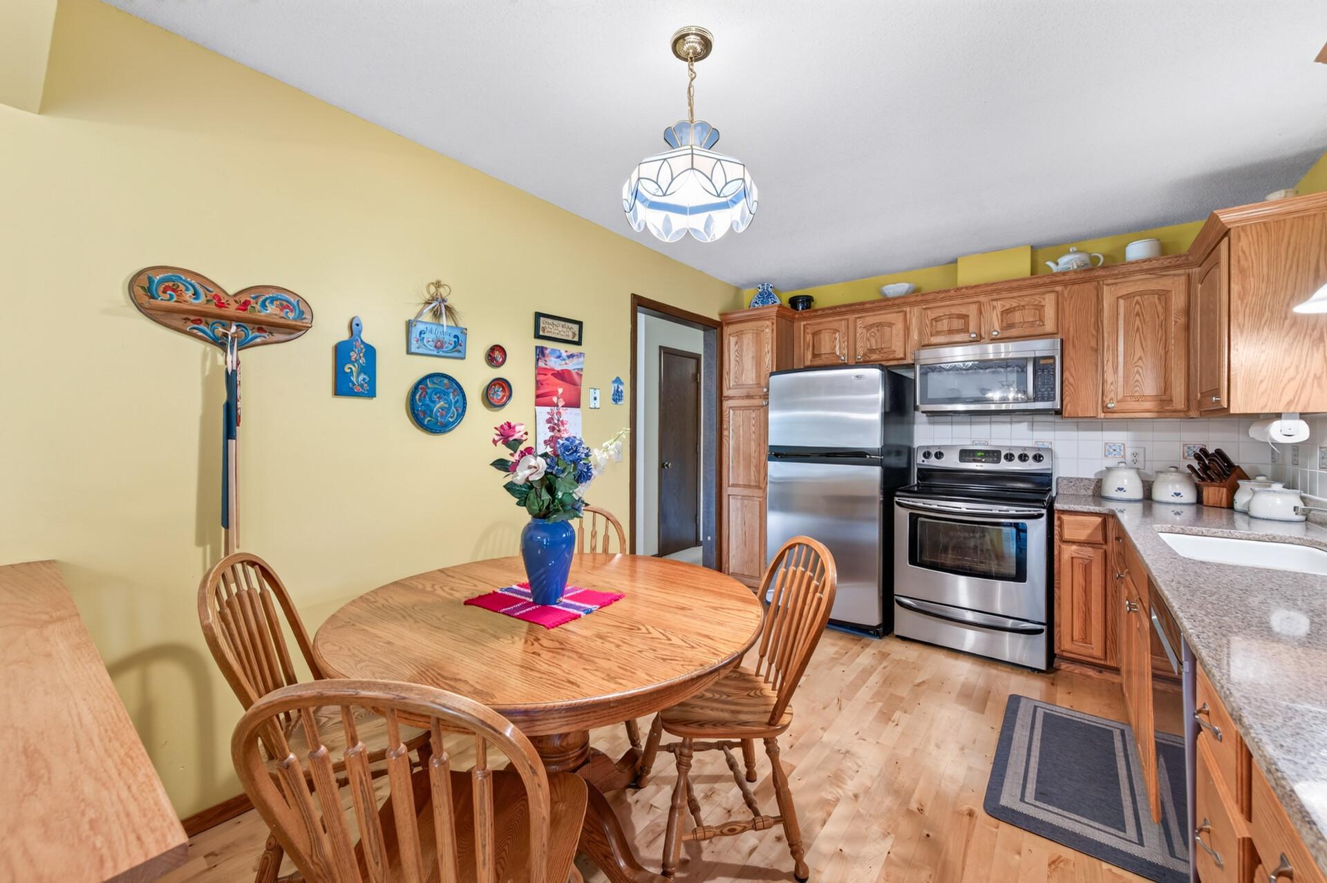 View of Residential at 420 Comstock Lane, Plymouth MN 55447, Plymouth (10 of 45) - Mike Wilen | Minnesota Team Real Estate