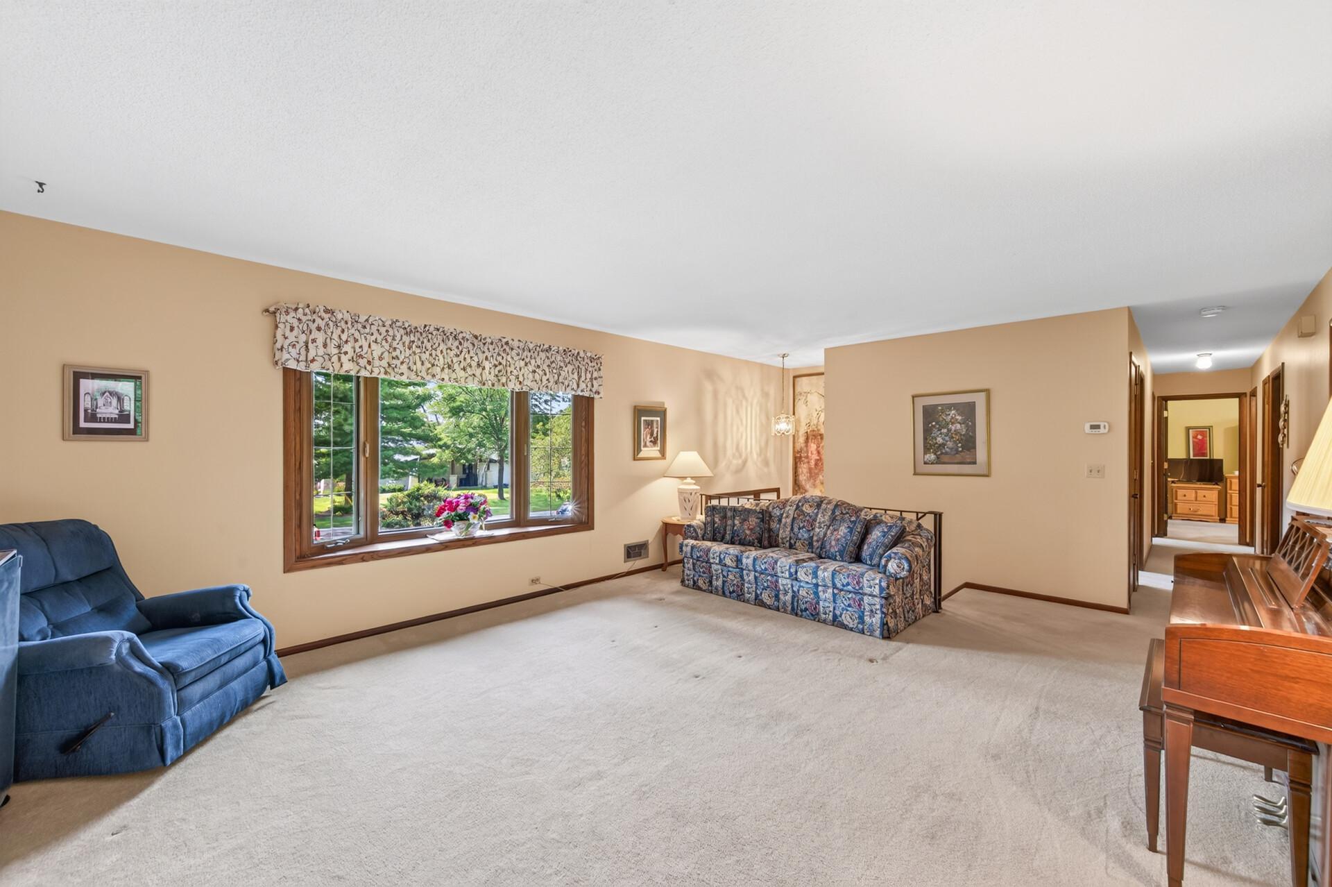 View of Residential at 420 Comstock Lane, Plymouth MN 55447, Plymouth (9 of 45) - Mike Wilen | Minnesota Team Real Estate