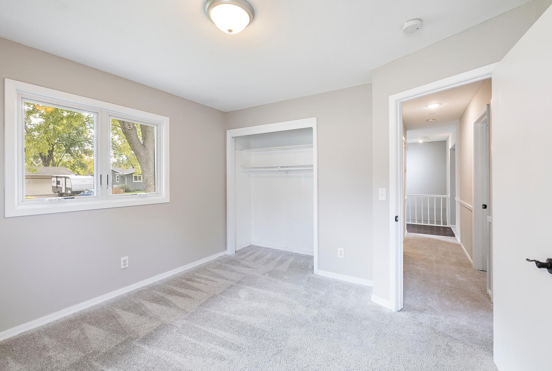View of Residential at 6208 81st Avenue, Brooklyn Park MN 55443, Brooklyn Park (22 of 36) - Mike Wilen | Minnesota Team Real Estate