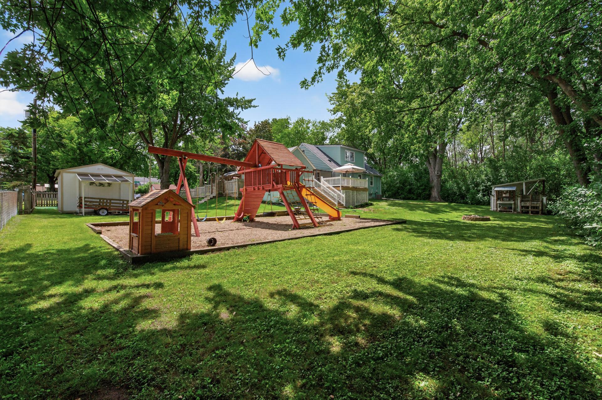 View of Residential at 6044 48th Street, Oakdale MN 55128, Oakdale (45 of 47) - Mike Wilen | Minnesota Team Real Estate